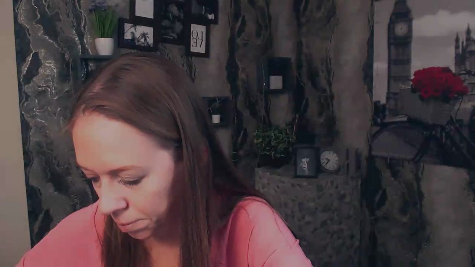 Gallery image thumbnail from JanetJerass_'s myfreecams stream on, 09/28/2026, 10:31 image 10 of 20