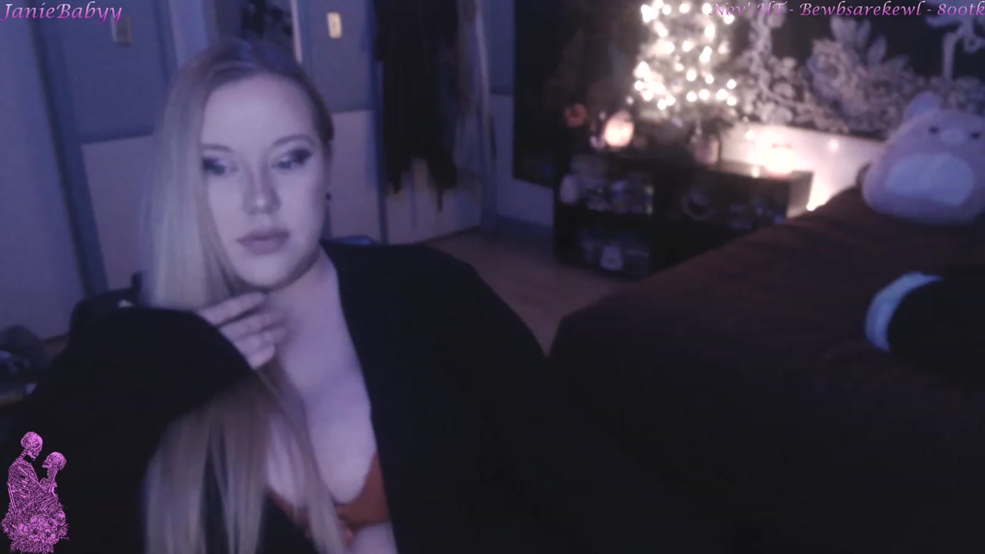 Gallery image thumbnail from JanieBabyy's myfreecams stream on, 12/05/2022, 04:50 image 7 of 20