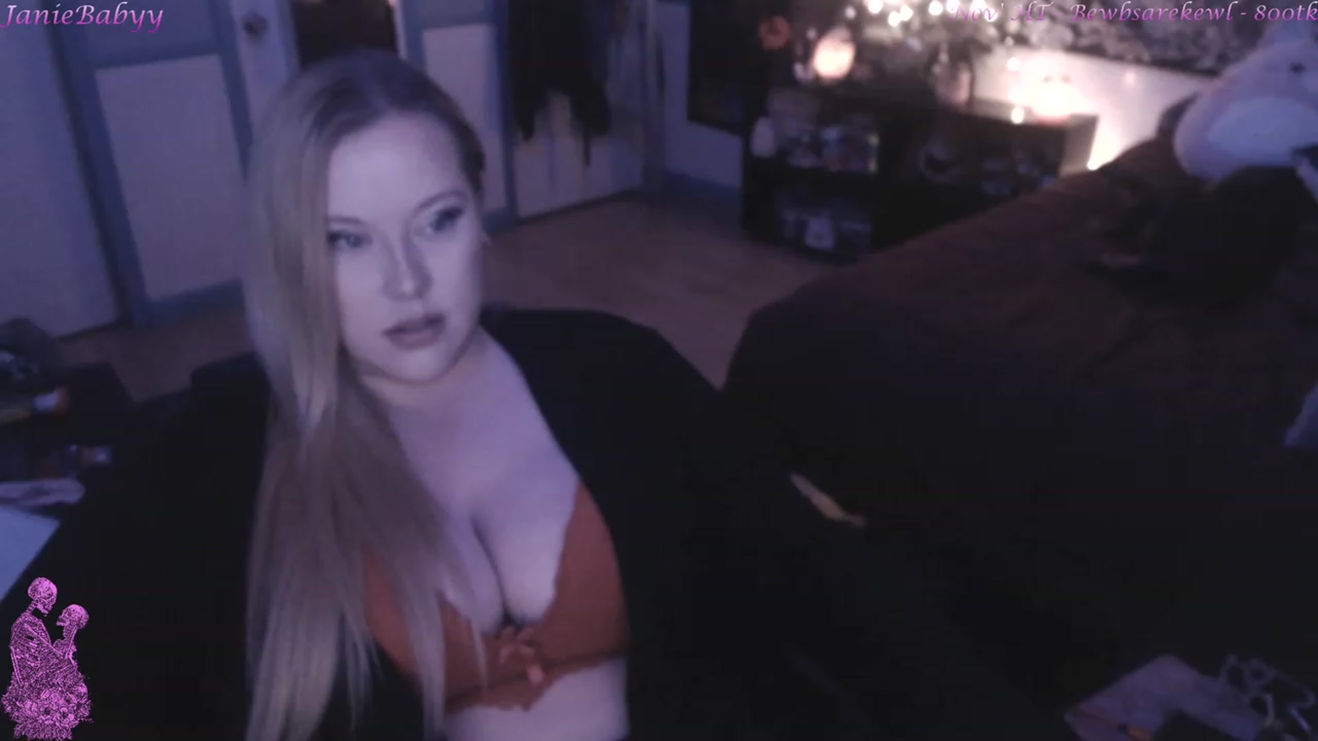 Gallery image thumbnail from JanieBabyy's myfreecams stream on, 12/05/2022, 05:53 image 17 of 20