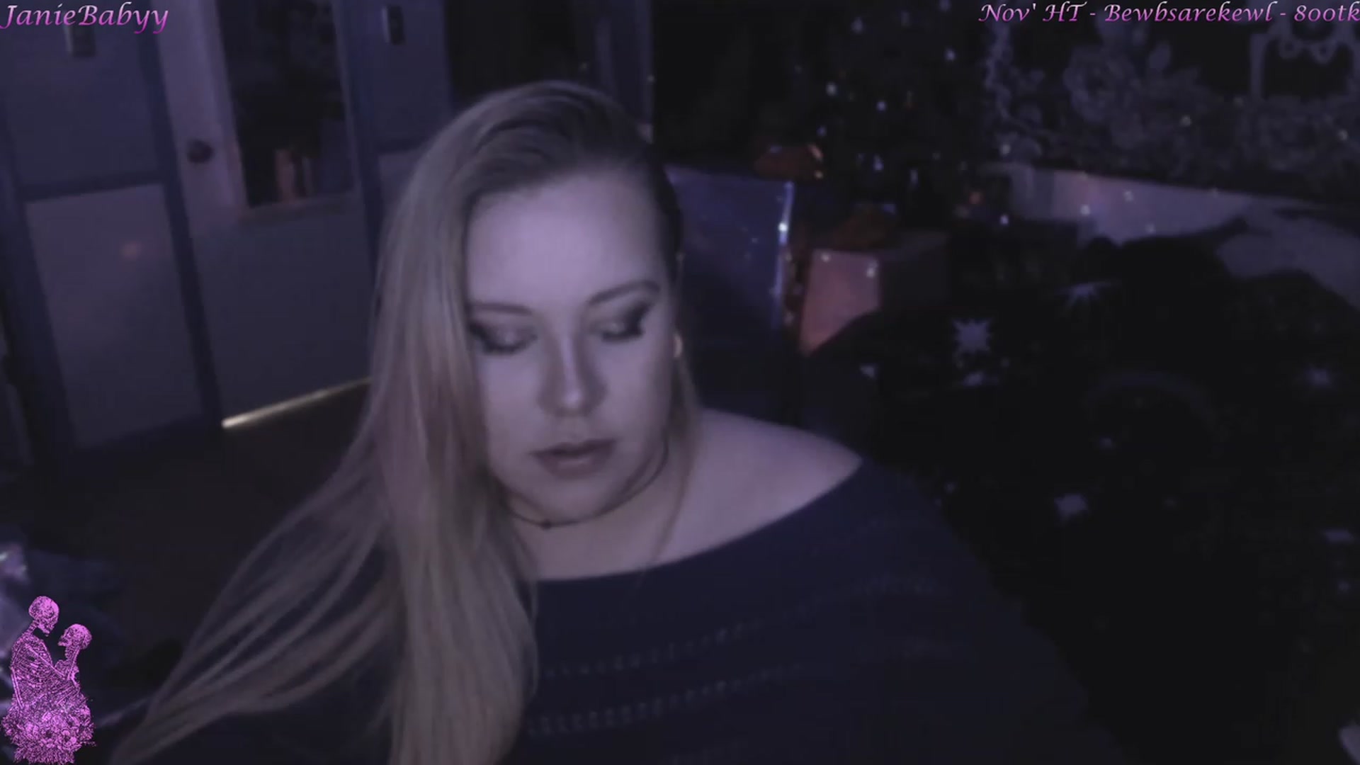 Gallery image thumbnail from JanieBabyy's myfreecams stream on, 12/12/2022, 05:15 image 11 of 20