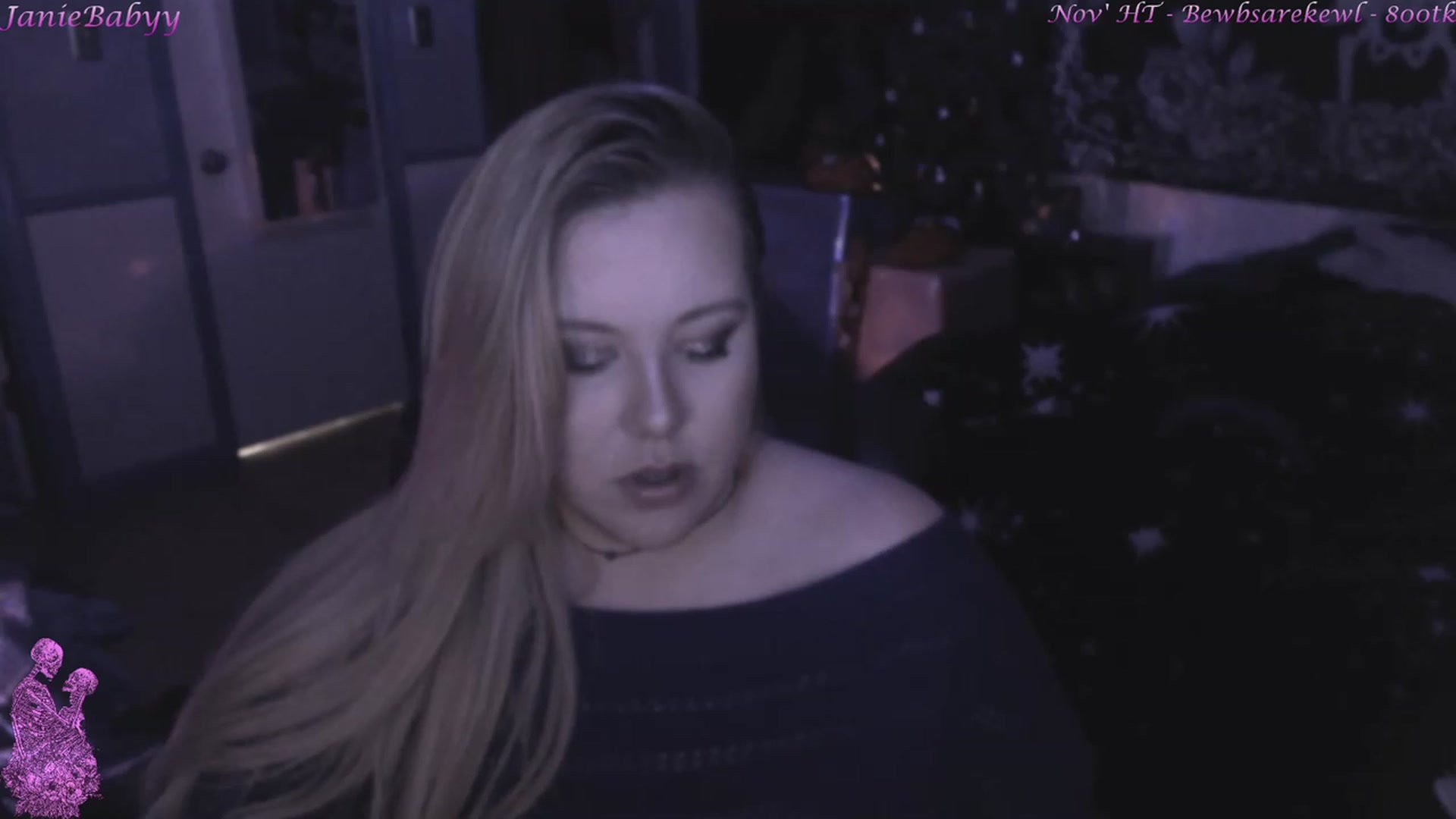 Gallery image thumbnail from JanieBabyy's myfreecams stream on, 12/12/2022, 05:15 image 8 of 20