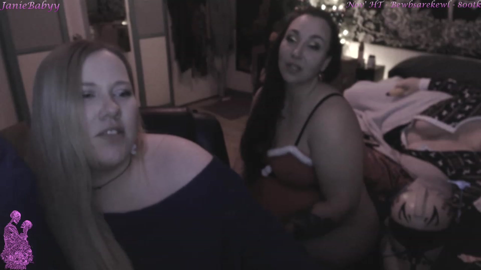 Gallery image thumbnail from JanieBabyy's myfreecams stream on, 12/18/2022, 07:58 image 15 of 20