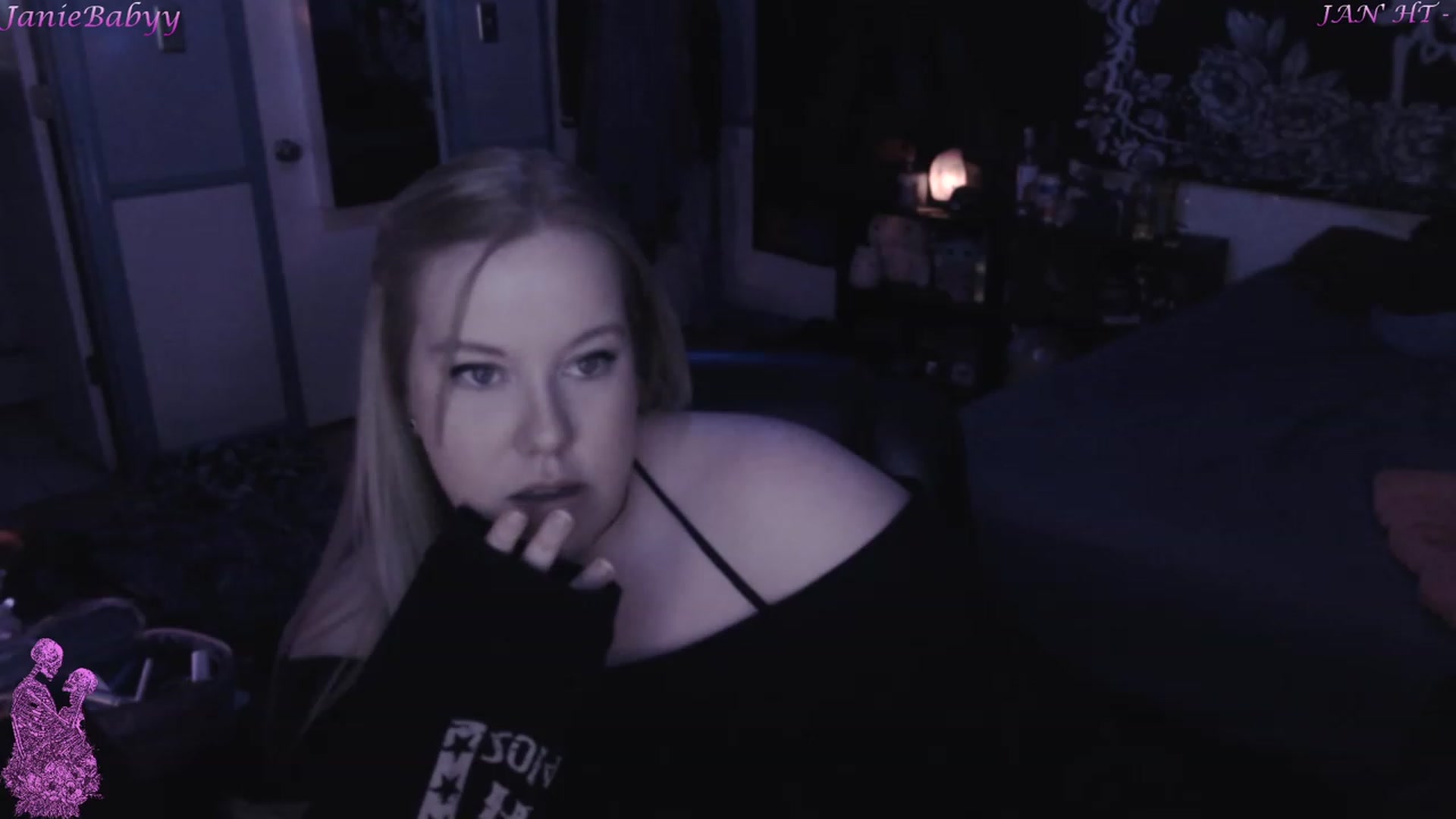 Gallery image thumbnail from JanieBabyy's myfreecams stream on, 01/15/2023, 07:39 image 14 of 20