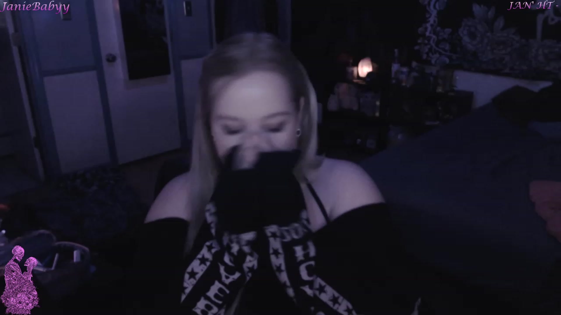Gallery image thumbnail from JanieBabyy's myfreecams stream on, 01/15/2023, 07:39 image 20 of 20