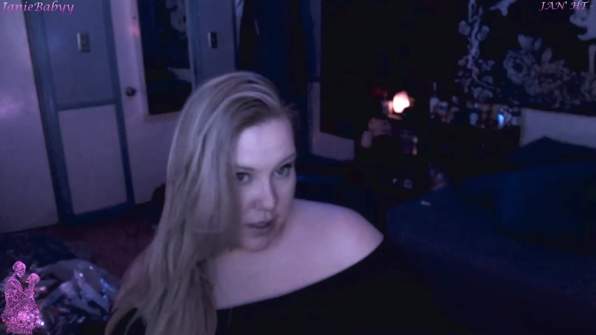 Gallery image thumbnail from JanieBabyy's myfreecams stream on, 01/16/2023, 07:10 image 7 of 20