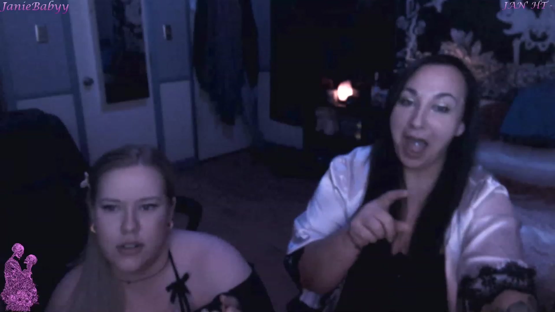 Gallery image thumbnail from JanieBabyy's myfreecams stream on, 01/19/2023, 07:54 image 18 of 20