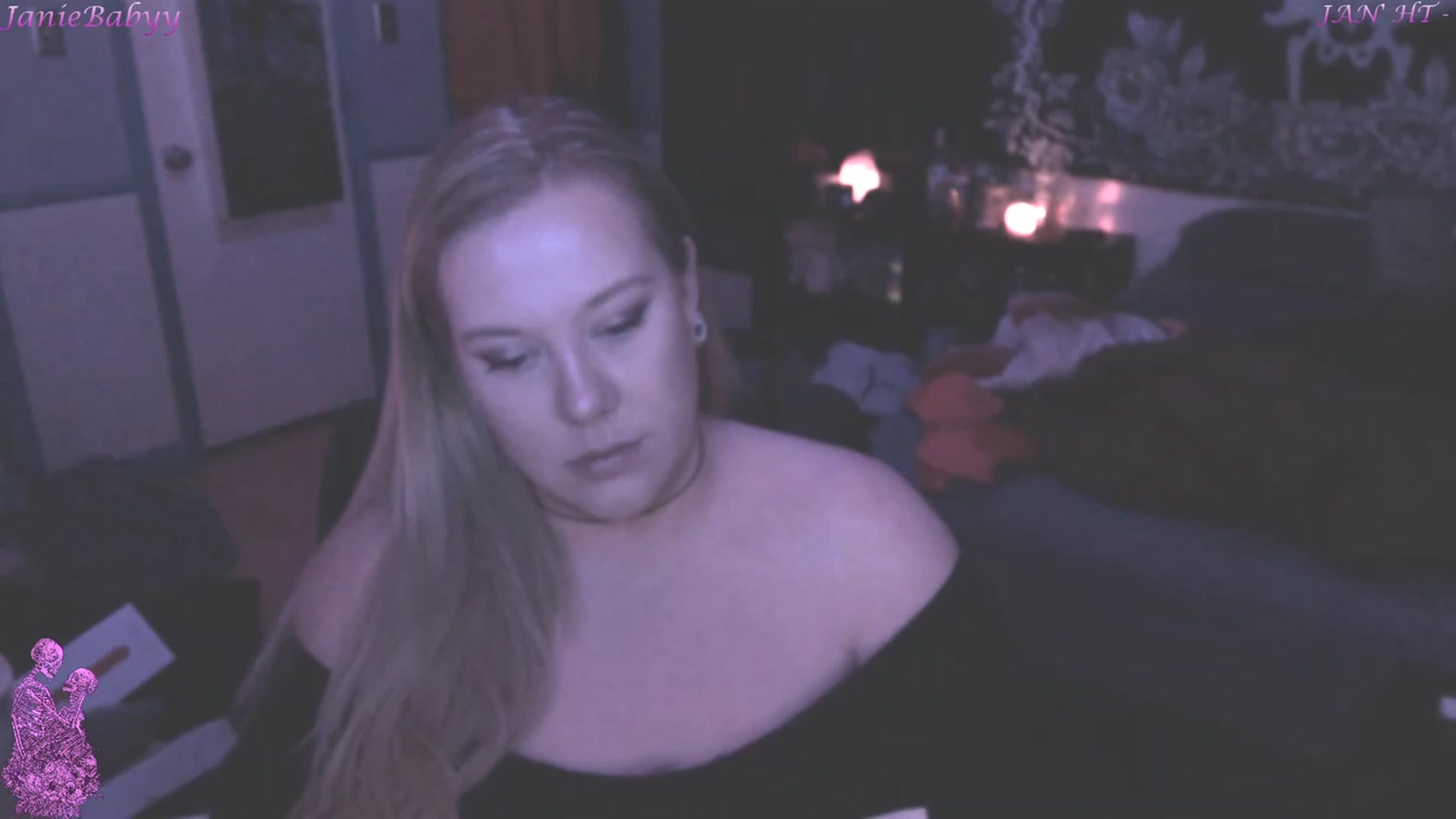 Gallery image thumbnail from JanieBabyy's myfreecams stream on, 01/28/2023, 07:45 image 10 of 20
