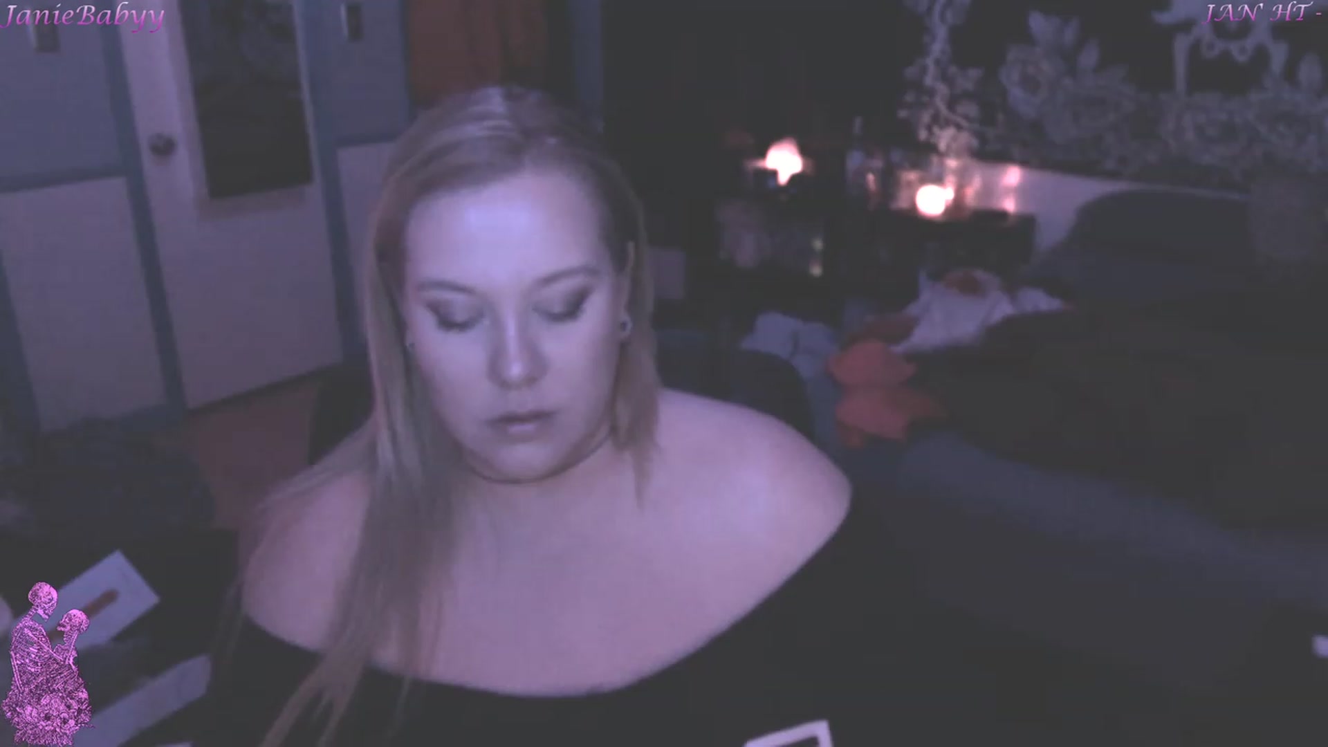 Gallery image thumbnail from JanieBabyy's myfreecams stream on, 01/28/2023, 07:45 image 18 of 20