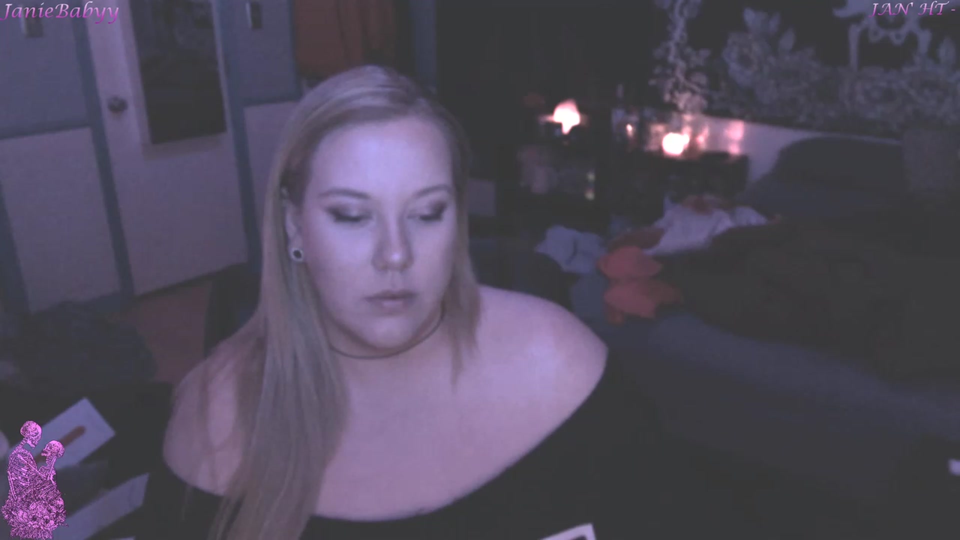 Gallery image thumbnail from JanieBabyy's myfreecams stream on, 01/28/2023, 07:45 image 14 of 20