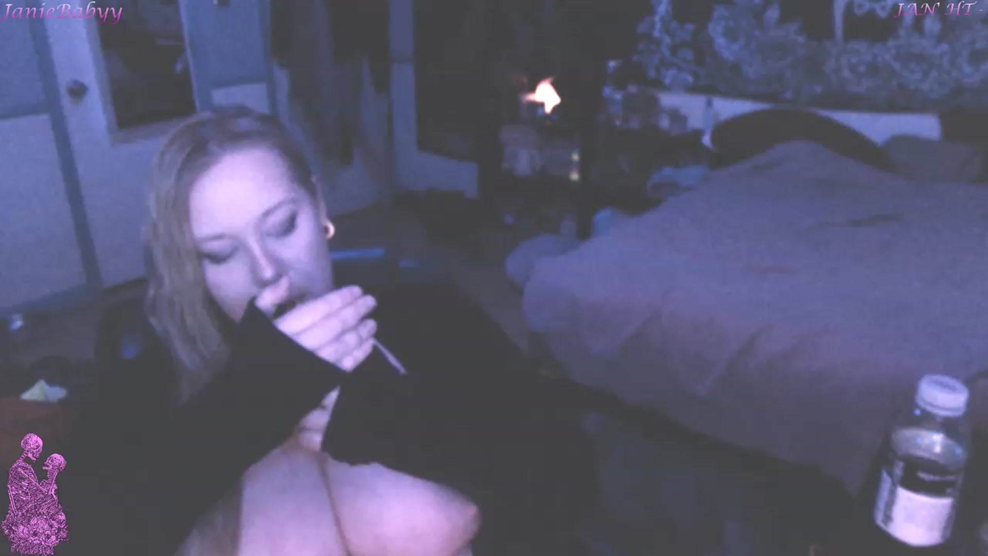 Gallery image thumbnail from JanieBabyy's myfreecams stream on, 02/06/2023, 03:10 image 18 of 20