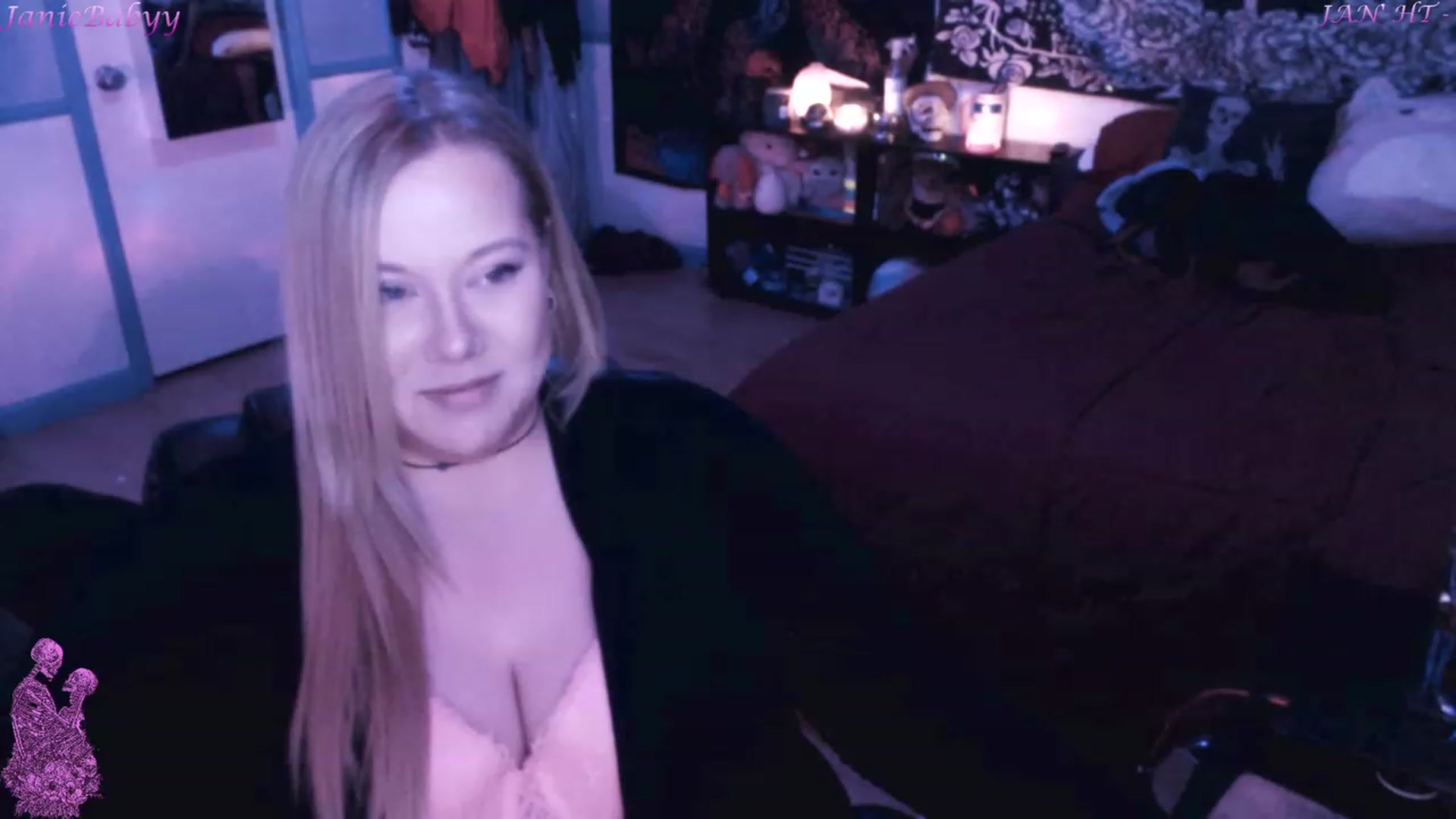 Gallery image thumbnail from JanieBabyy's myfreecams stream on, 02/15/2023, 03:45 image 20 of 20