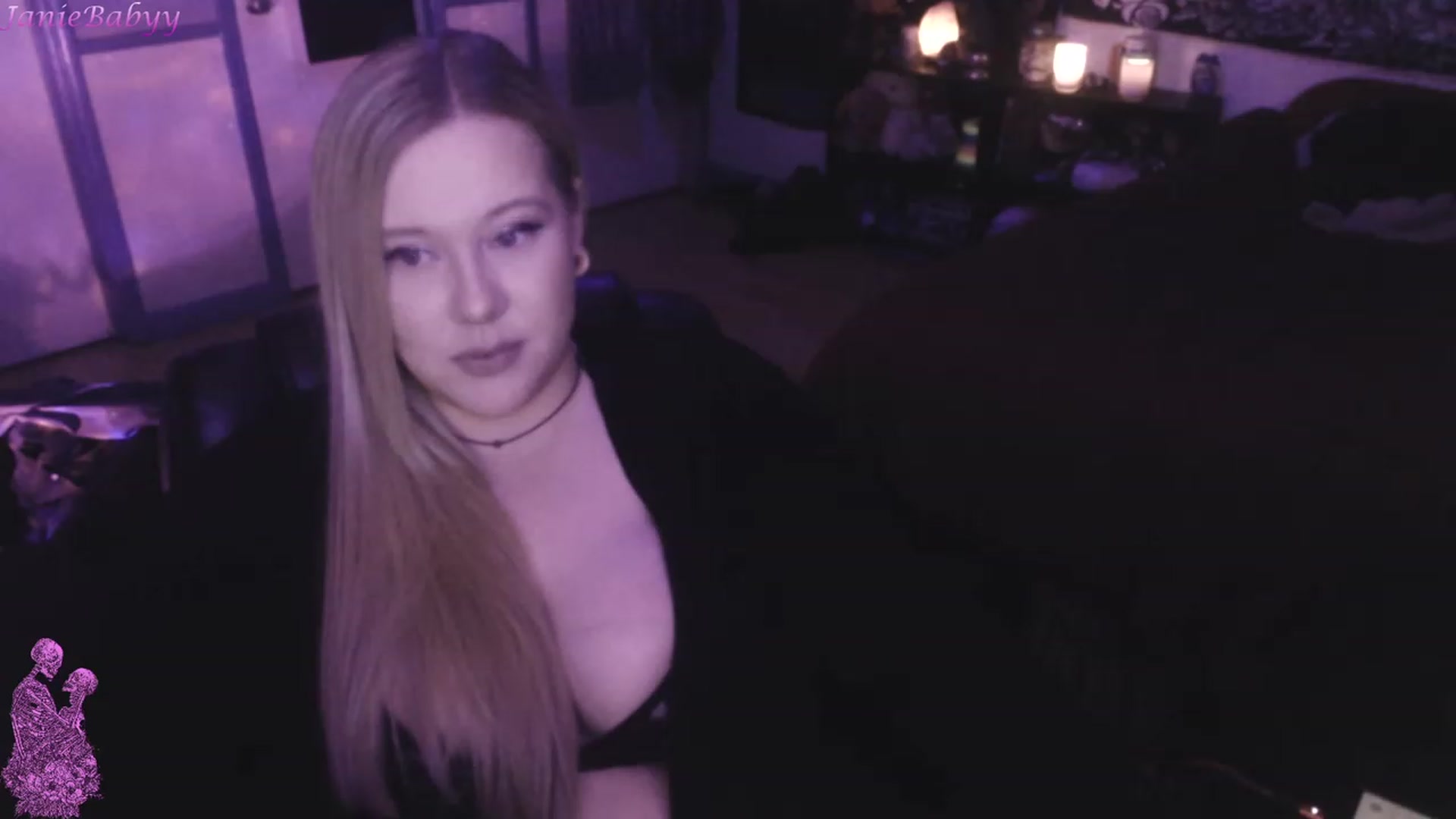 Gallery image thumbnail from JanieBabyy's myfreecams stream on, 03/07/2023, 07:51 image 18 of 20