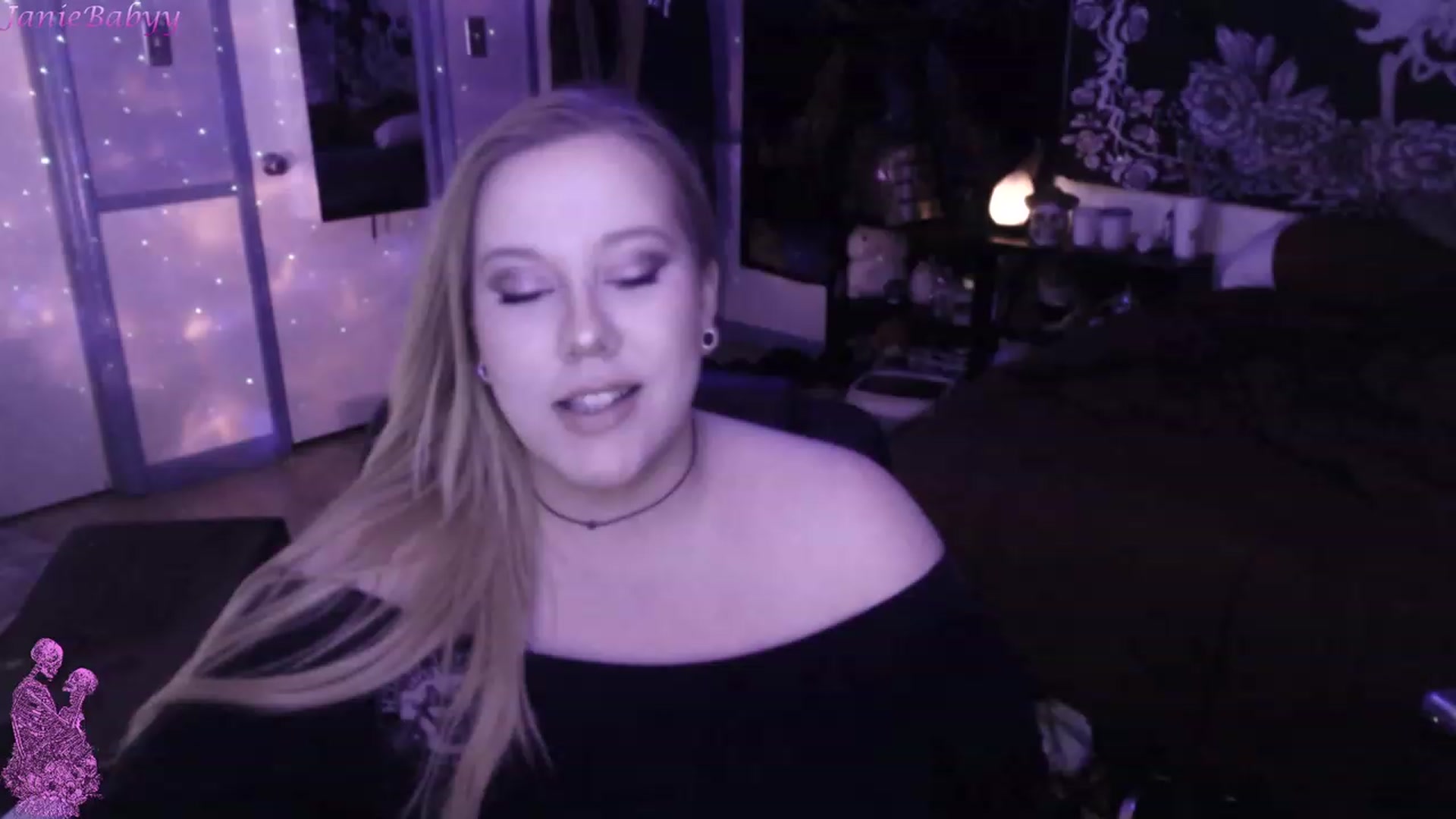 Gallery image thumbnail from JanieBabyy's myfreecams stream on, 03/19/2023, 13:55 image 2 of 20