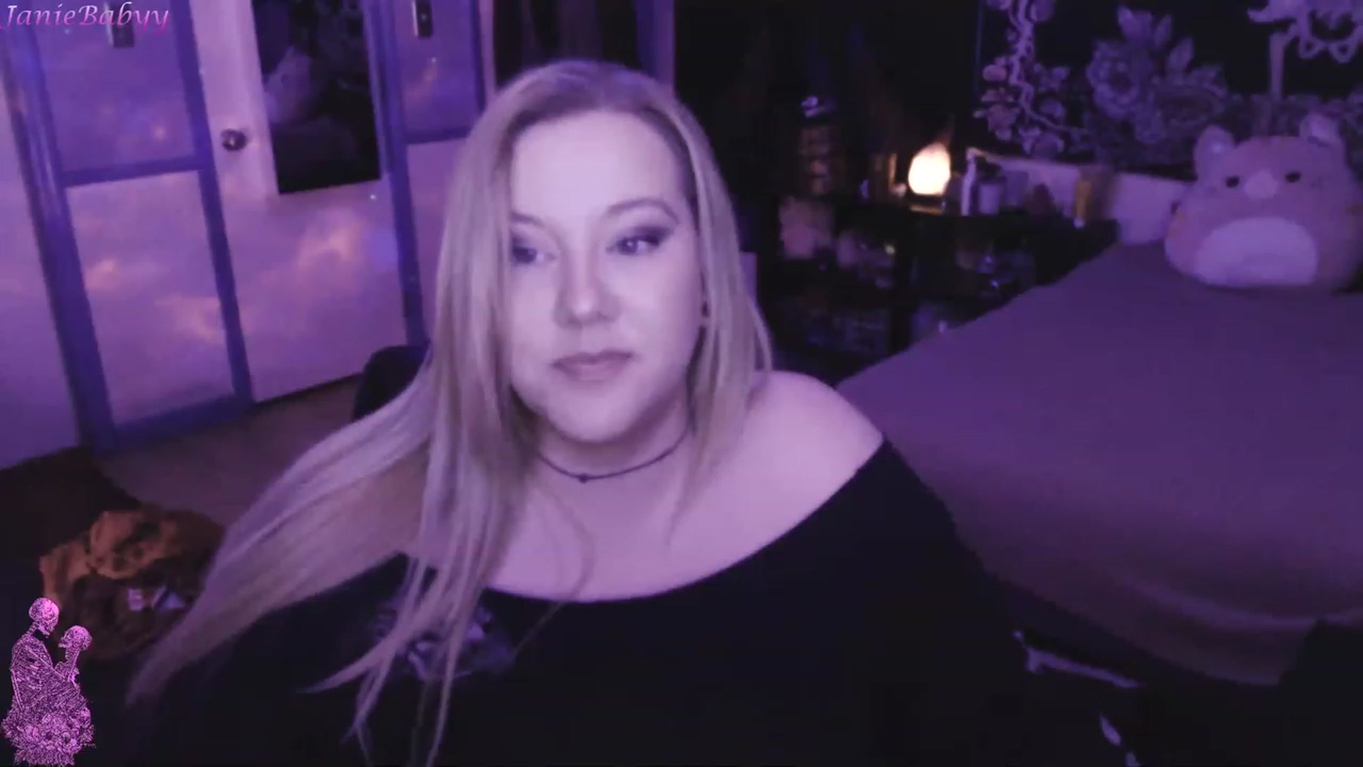 Gallery image thumbnail from JanieBabyy's myfreecams stream on, 03/31/2023, 16:04 image 20 of 20