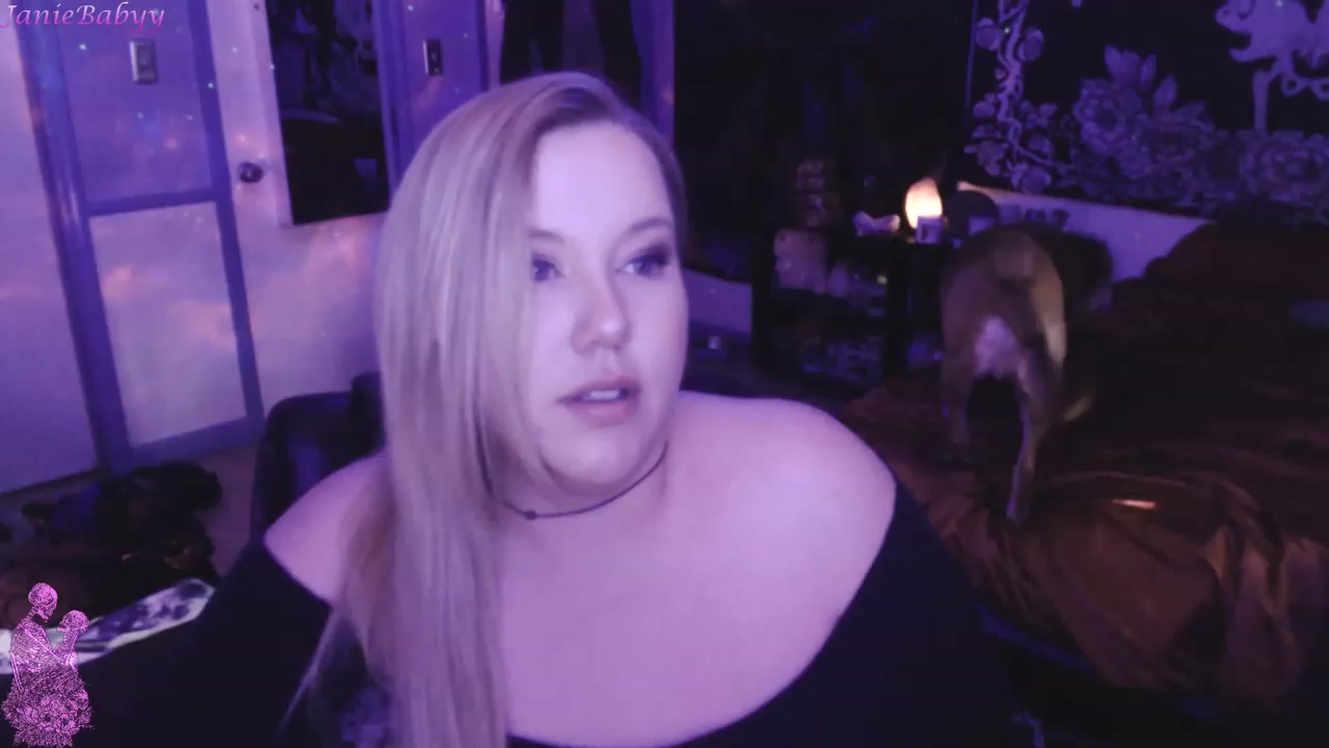 Gallery image thumbnail from JanieBabyy's myfreecams stream on, 04/06/2023, 19:31 image 13 of 20