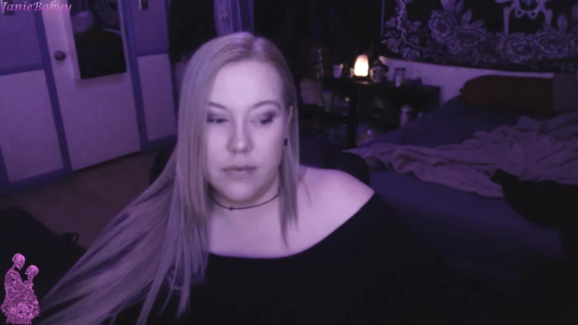 Gallery image thumbnail from JanieBabyy's myfreecams stream on, 04/18/2023, 06:16 image 4 of 20