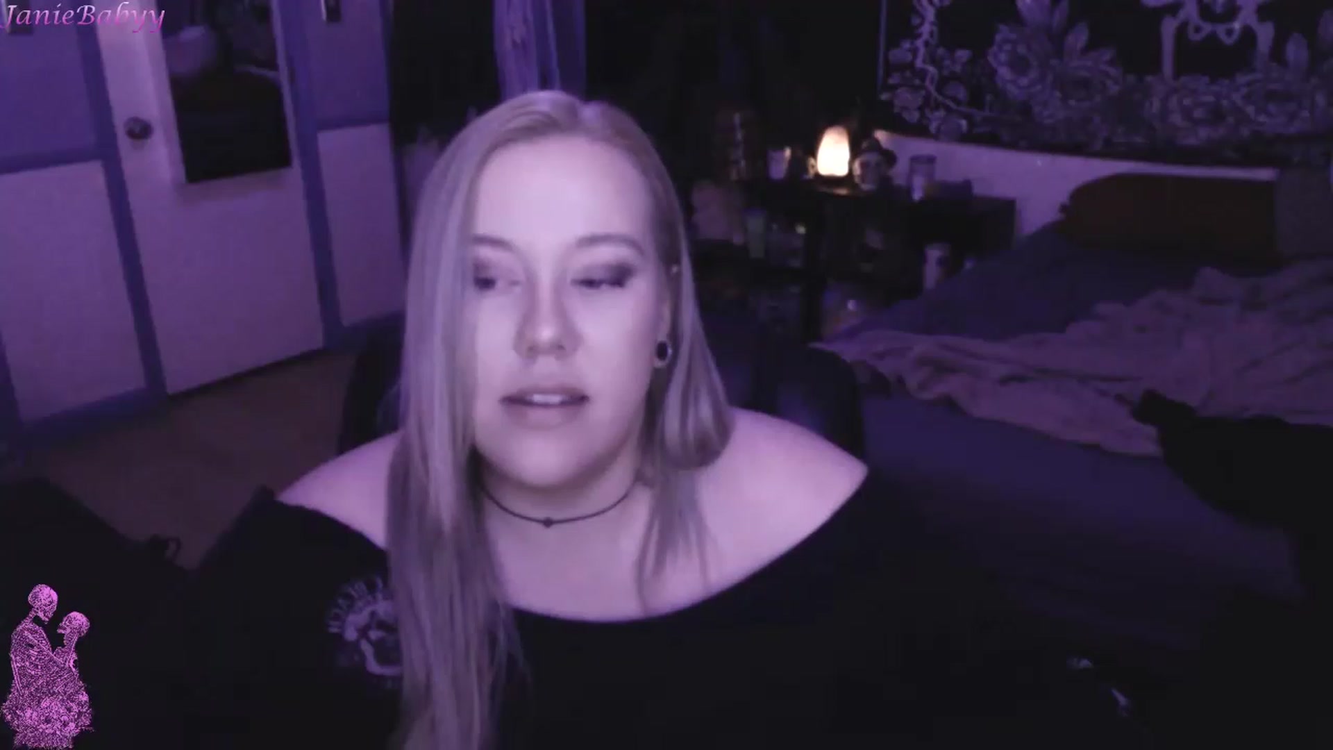 Gallery image thumbnail from JanieBabyy's myfreecams stream on, 04/18/2023, 06:16 image 18 of 20