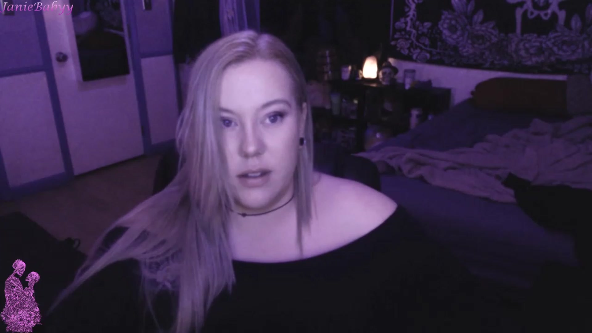 Gallery image thumbnail from JanieBabyy's myfreecams stream on, 04/18/2023, 06:16 image 2 of 20
