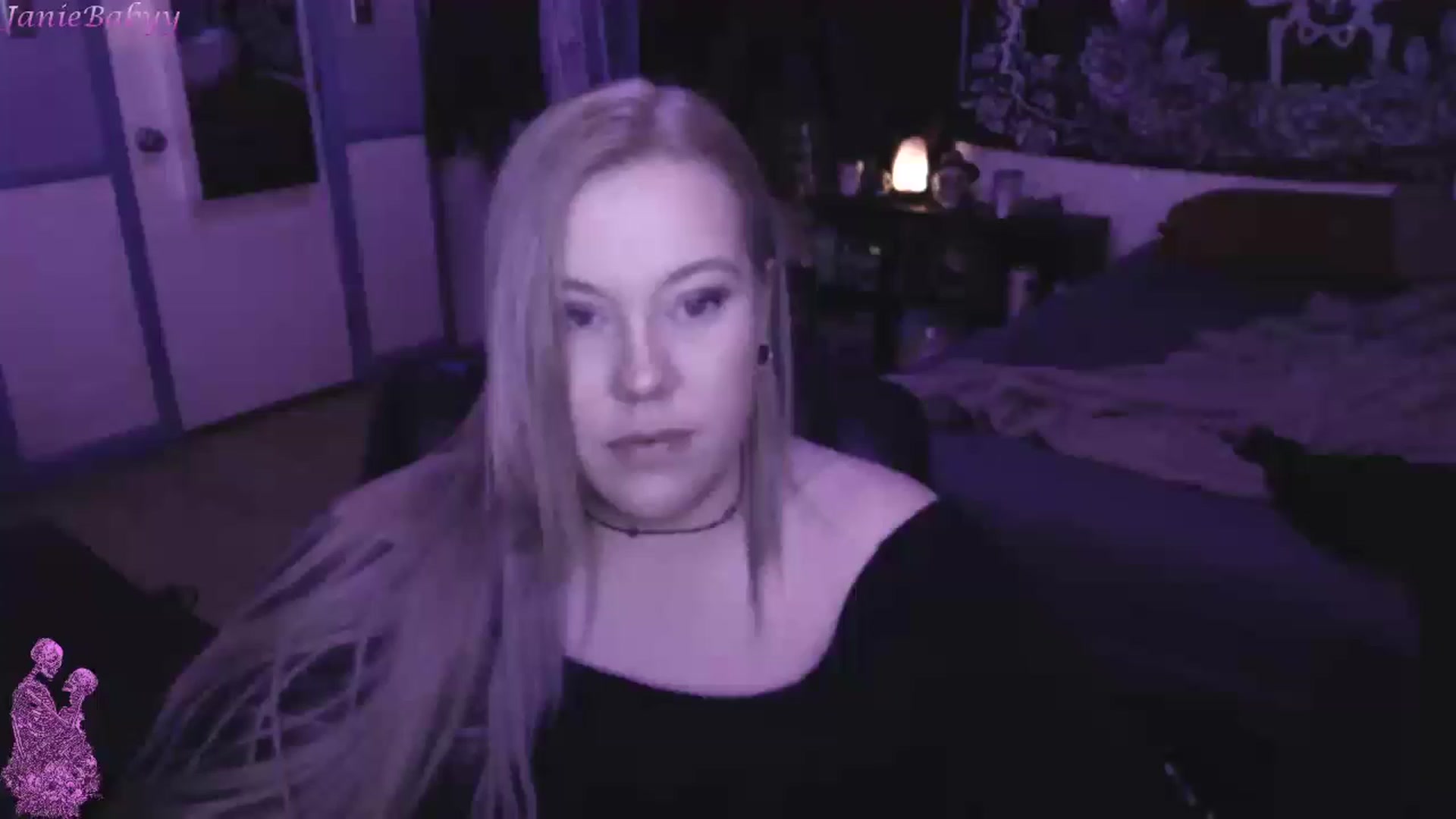 Gallery image thumbnail from JanieBabyy's myfreecams stream on, 04/18/2023, 06:16 image 8 of 20