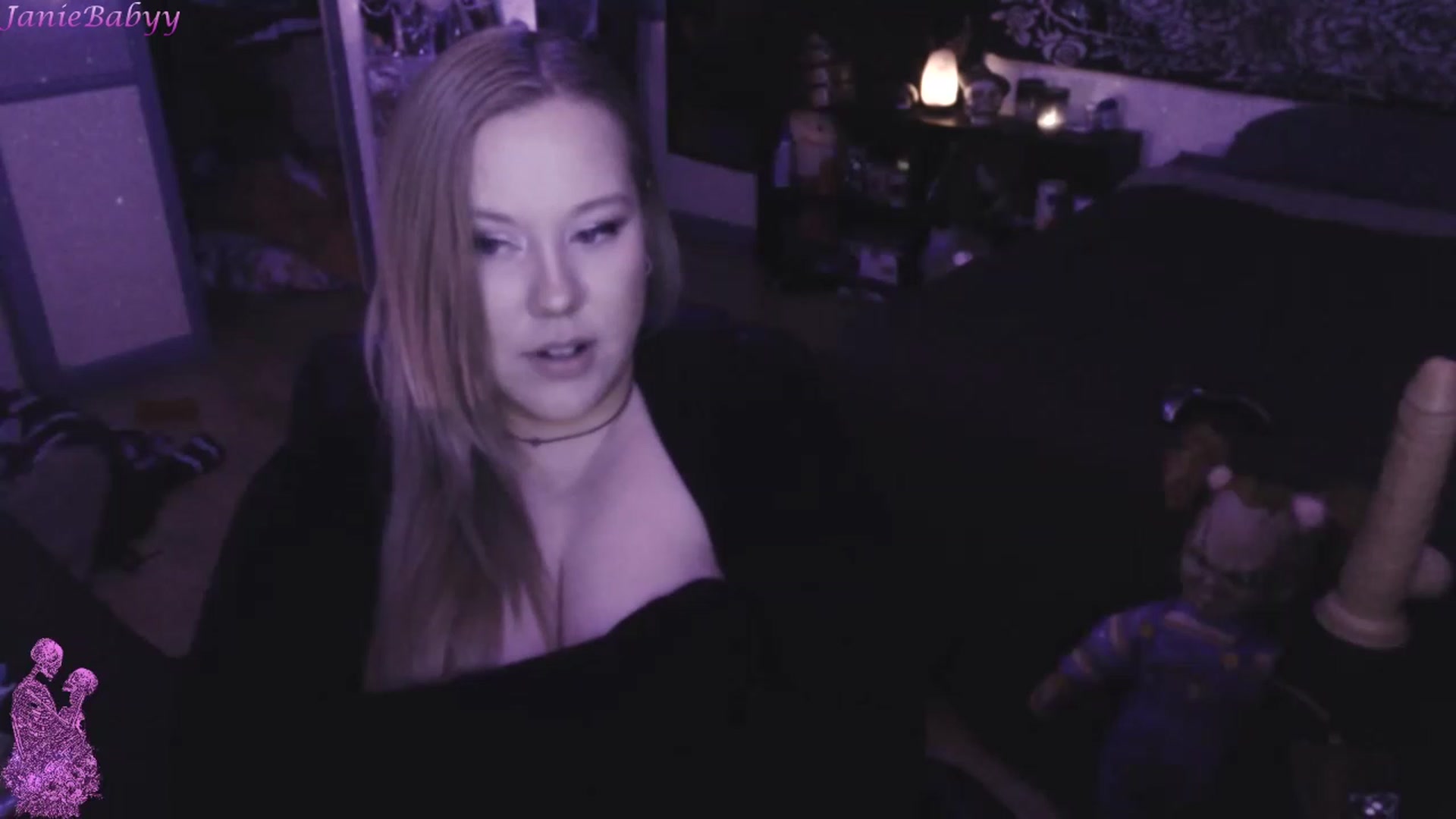 Gallery image thumbnail from JanieBabyy's myfreecams stream on, 05/30/2023, 09:11 image 8 of 20
