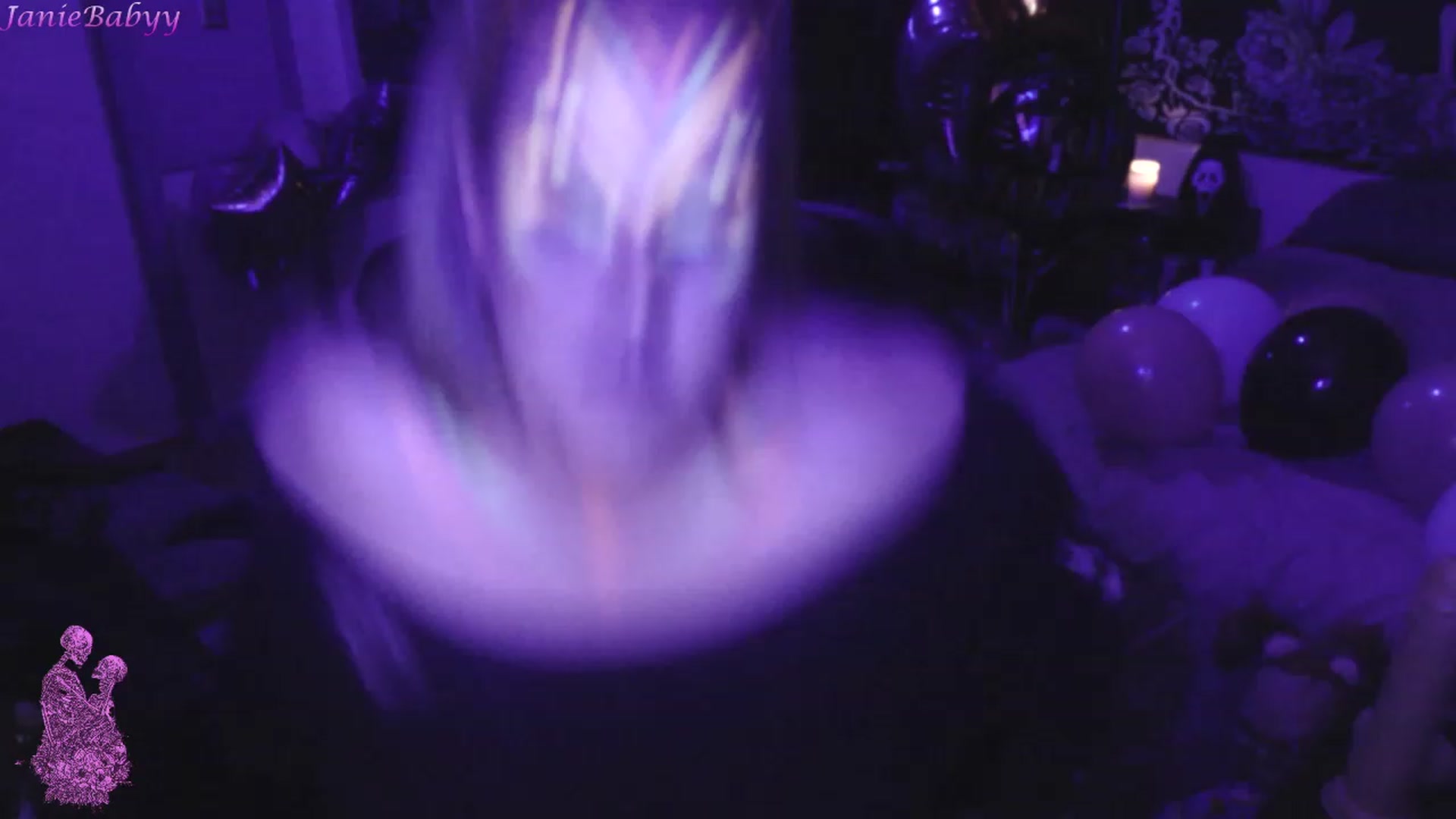 Gallery image thumbnail from JanieBabyy's myfreecams stream on, 06/23/2023, 06:25 image 15 of 20