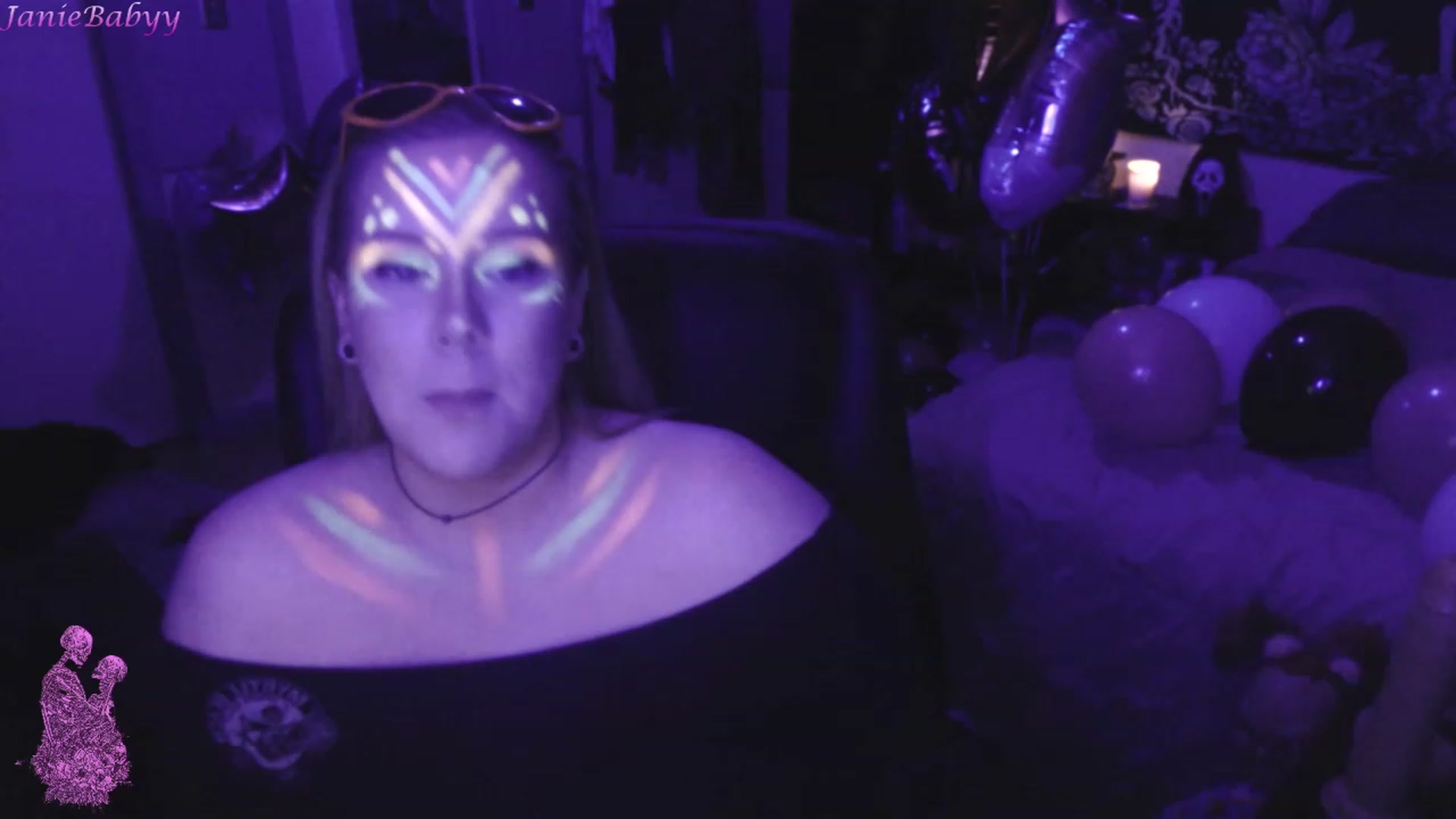Gallery image thumbnail from JanieBabyy's myfreecams stream on, 06/23/2023, 06:25 image 9 of 20