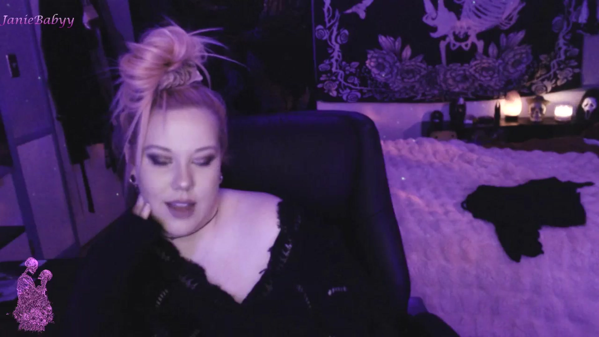 Gallery image thumbnail from JanieBabyy's myfreecams stream on, 09/13/2023, 05:58 image 2 of 20