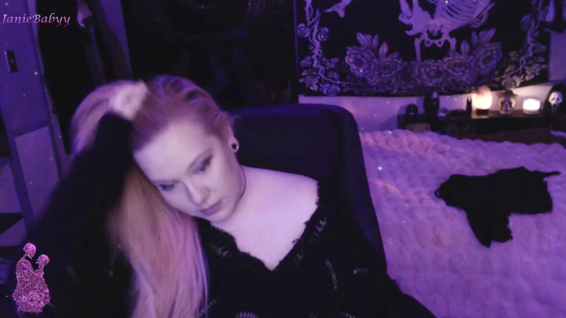 Gallery image thumbnail from JanieBabyy's myfreecams stream on, 09/13/2023, 05:58 image 7 of 20