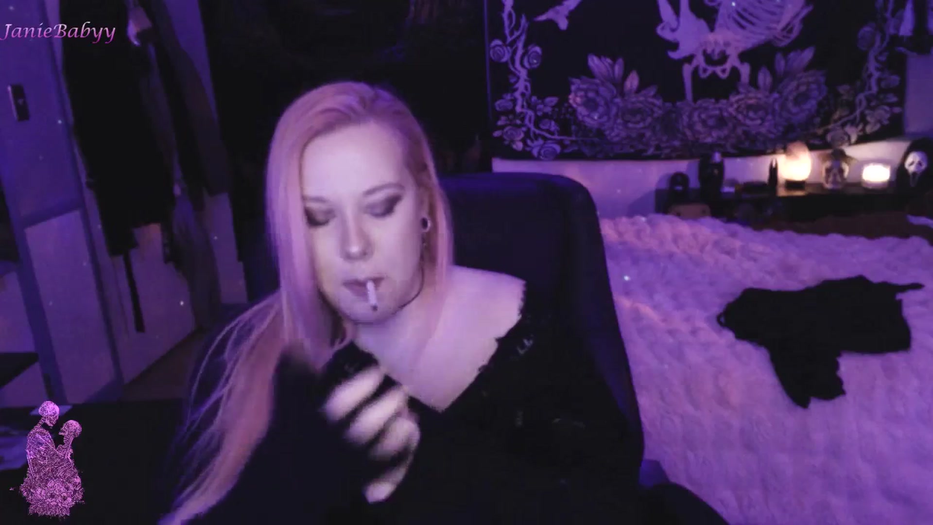 Gallery image thumbnail from JanieBabyy's myfreecams stream on, 09/13/2023, 05:58 image 19 of 20