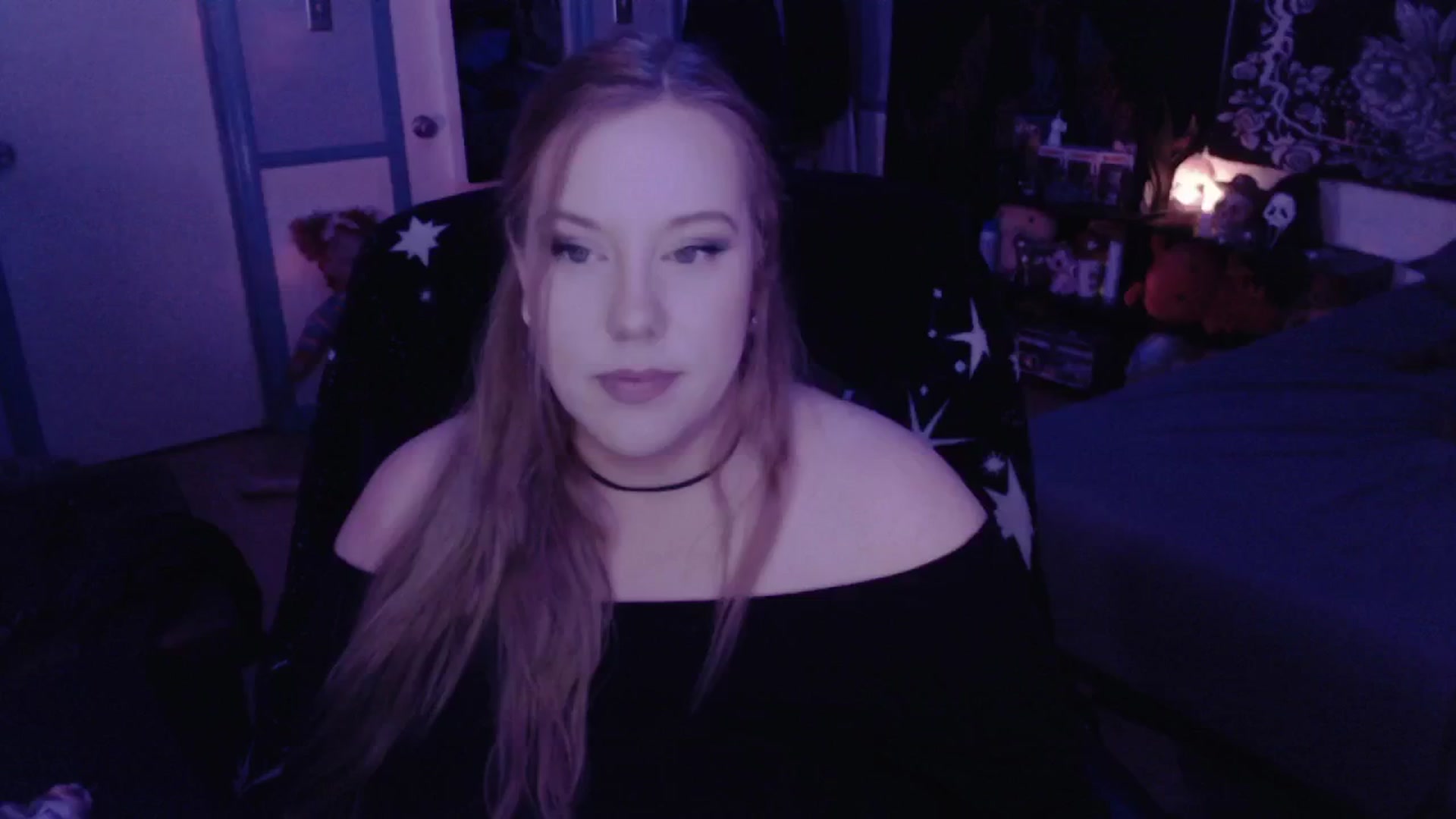 Gallery image thumbnail from JanieBabyy's myfreecams stream on, 06/26/2024, 06:10 image 17 of 20