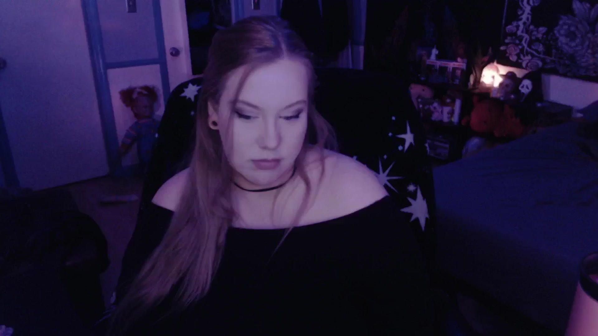 Gallery image thumbnail from JanieBabyy's myfreecams stream on, 06/26/2024, 06:10 image 6 of 20