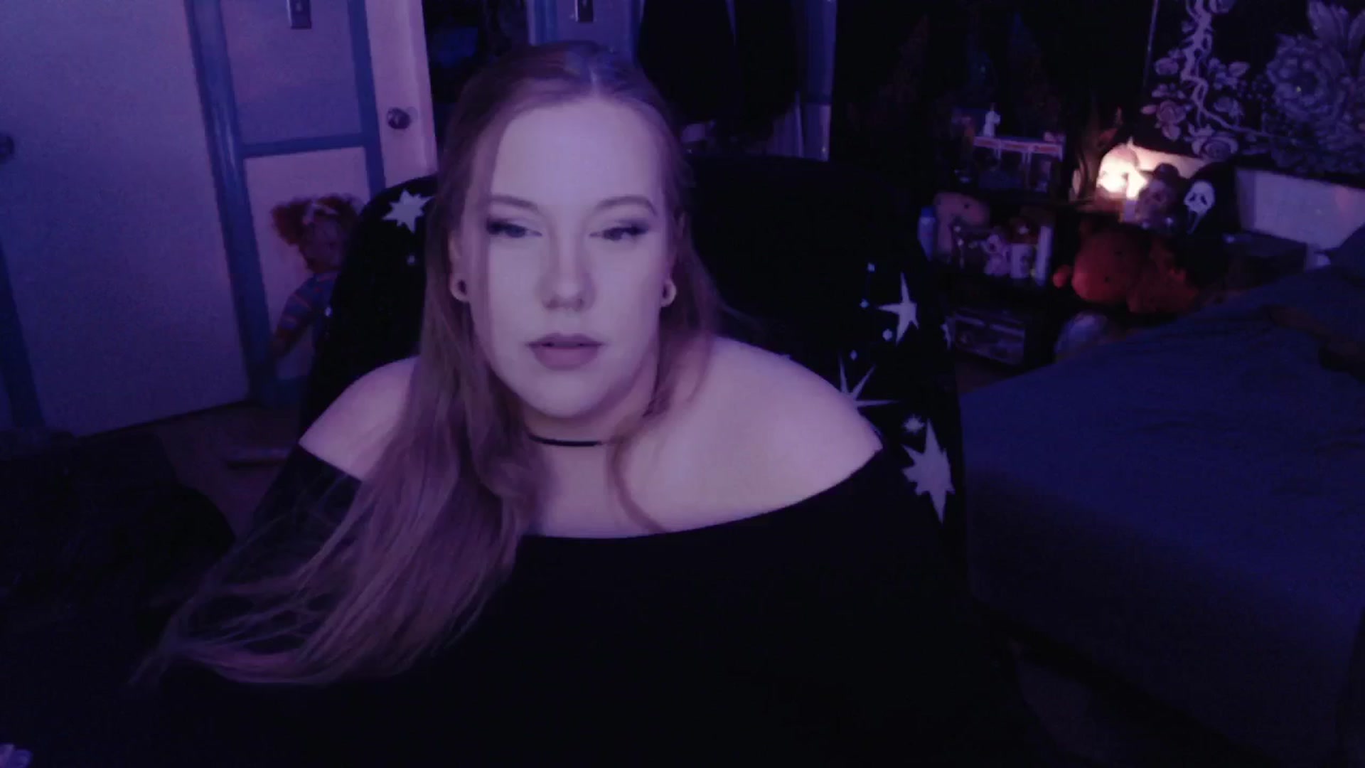 Gallery image thumbnail from JanieBabyy's myfreecams stream on, 06/26/2024, 06:10 image 4 of 20