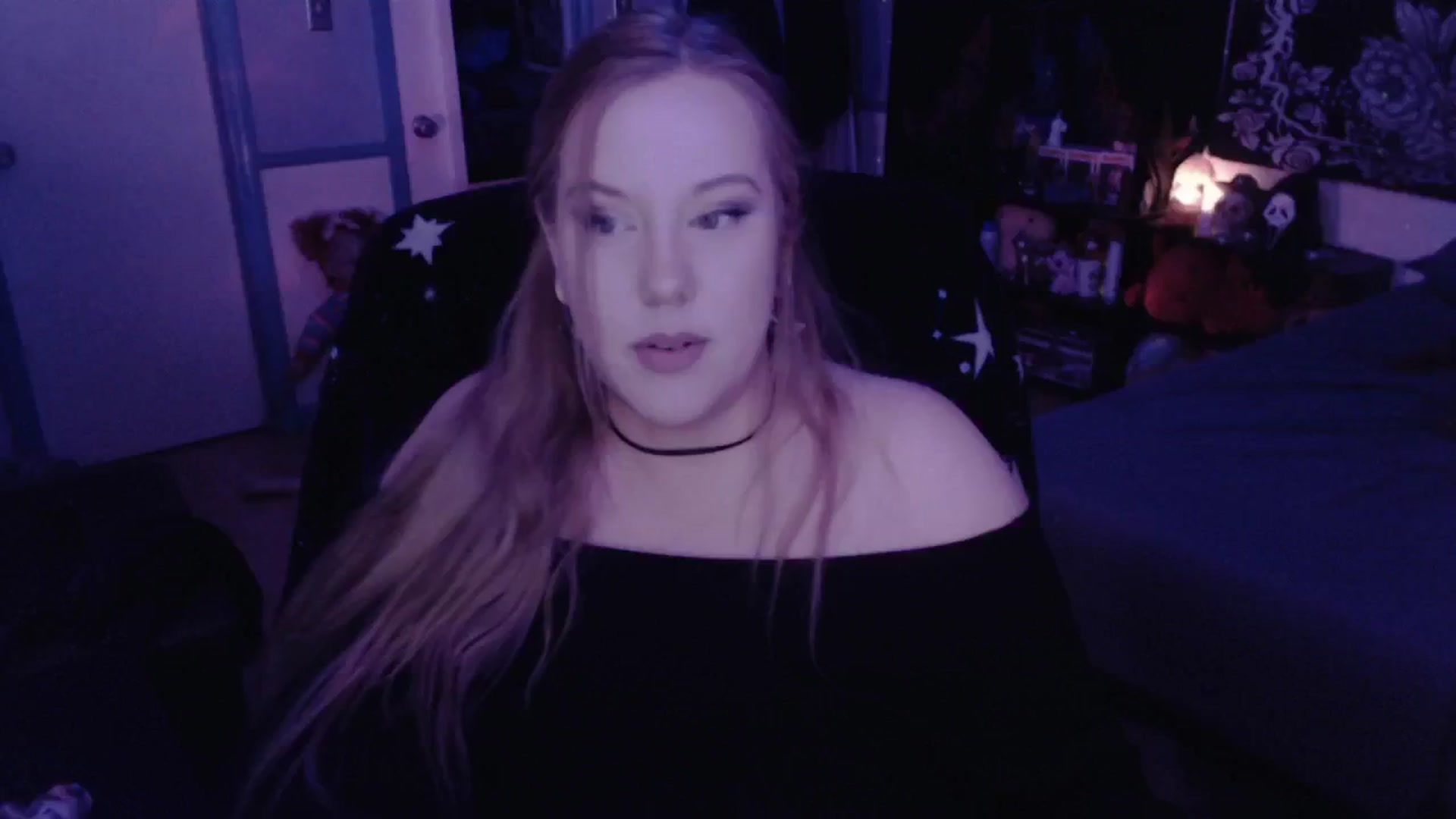 Gallery image thumbnail from JanieBabyy's myfreecams stream on, 06/26/2024, 06:10 image 16 of 20