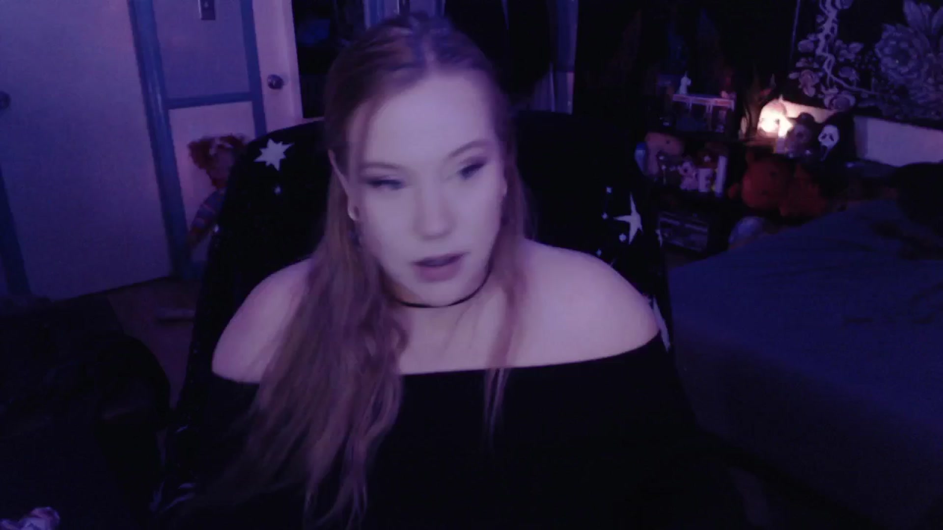 Gallery image thumbnail from JanieBabyy's myfreecams stream on, 06/26/2024, 06:10 image 8 of 20