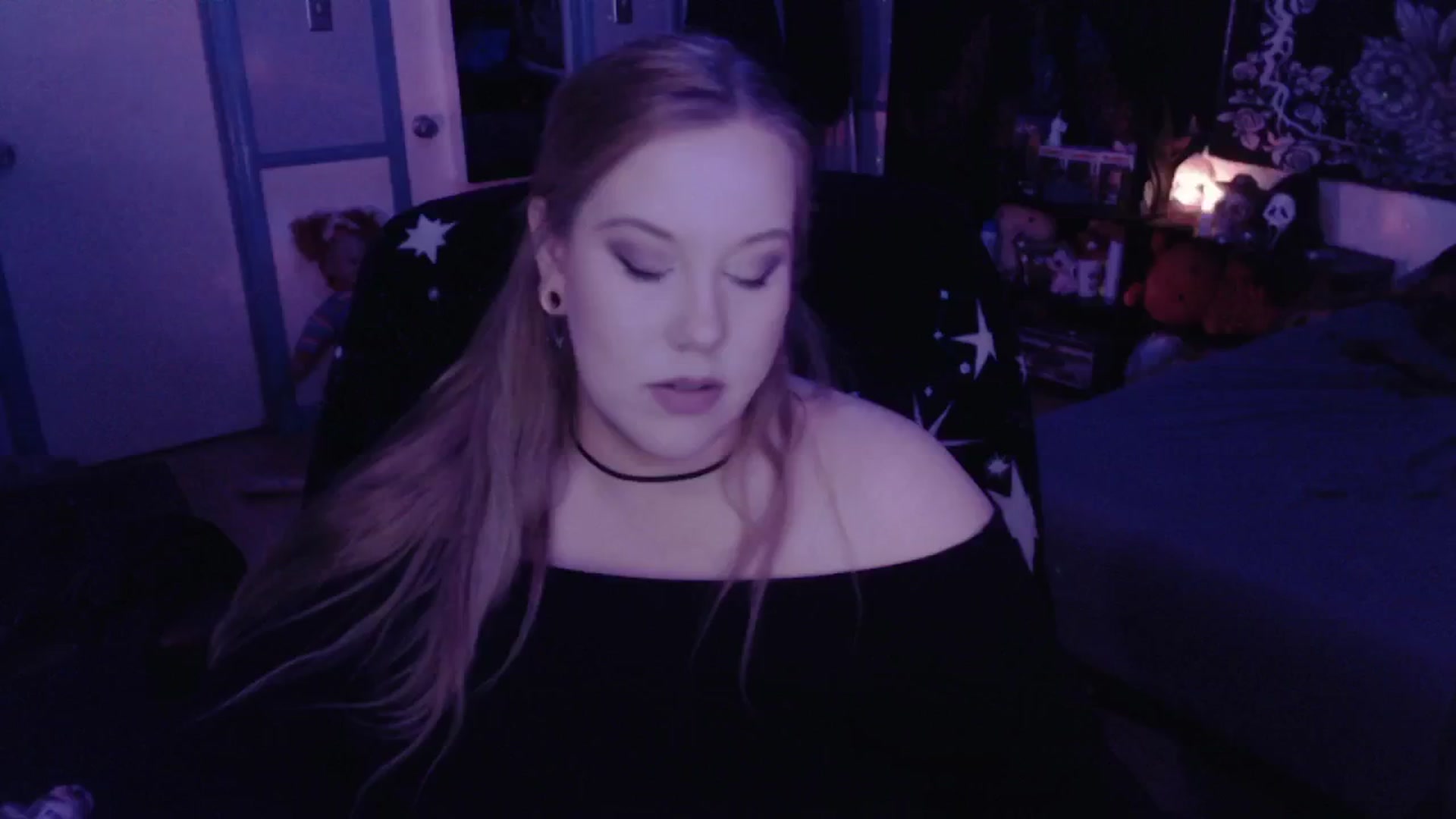 Gallery image thumbnail from JanieBabyy's myfreecams stream on, 06/26/2024, 06:10 image 12 of 20