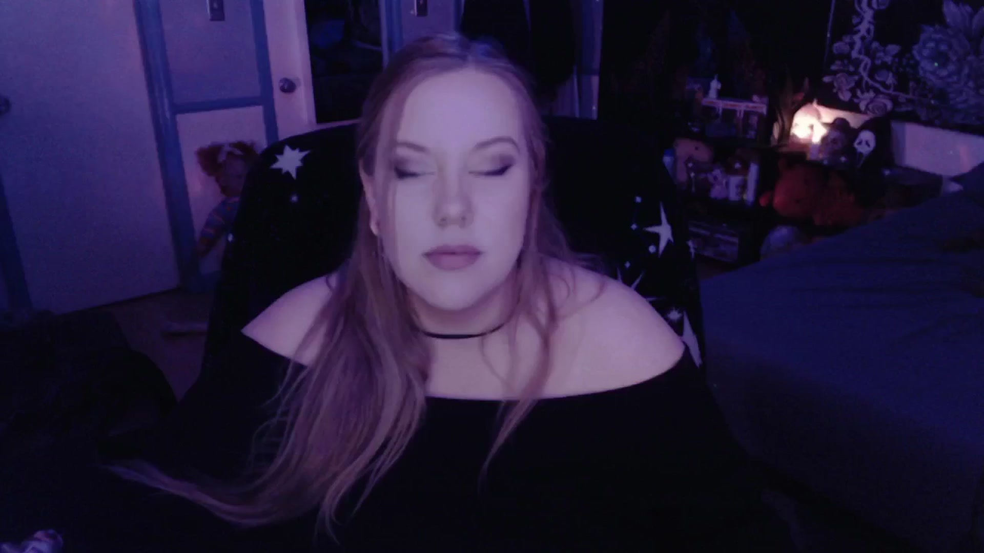 Gallery image thumbnail from JanieBabyy's myfreecams stream on, 06/26/2024, 06:10 image 13 of 20