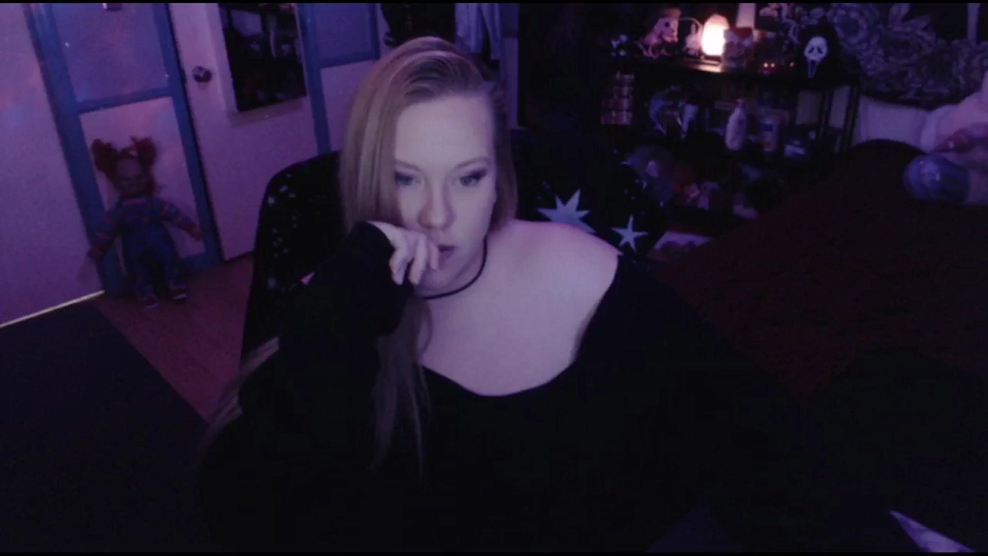 Gallery image thumbnail from JanieBabyy's myfreecams stream on, 11/15/2024, 18:17 image 15 of 20