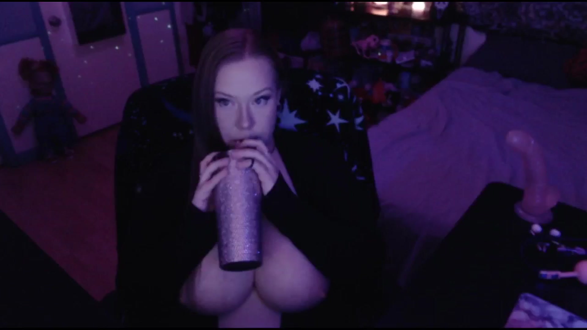Gallery image thumbnail from JanieBabyy's myfreecams stream on, 01/14/2025, 05:36 image 1 of 20