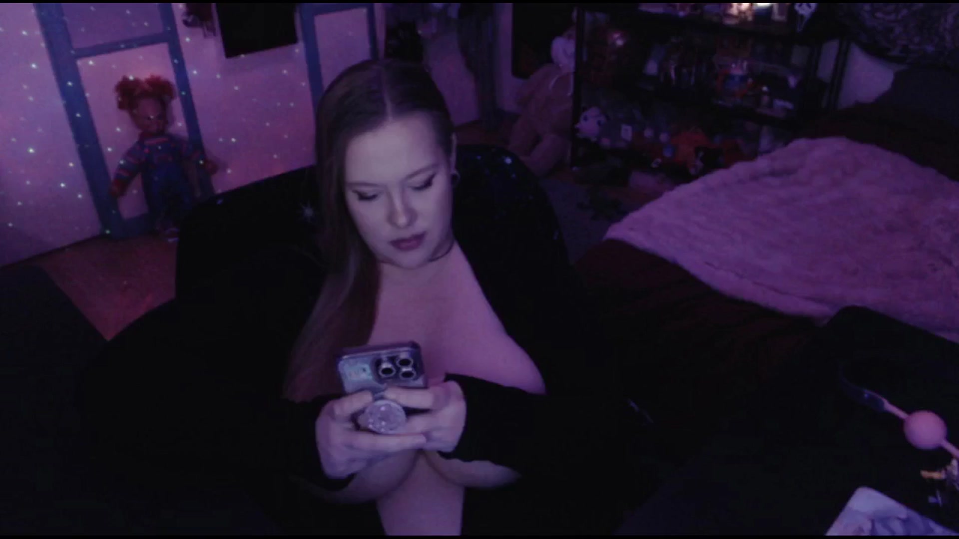 Gallery image thumbnail from JanieBabyy's myfreecams stream on, 04/25/2025, 05:04 image 8 of 20
