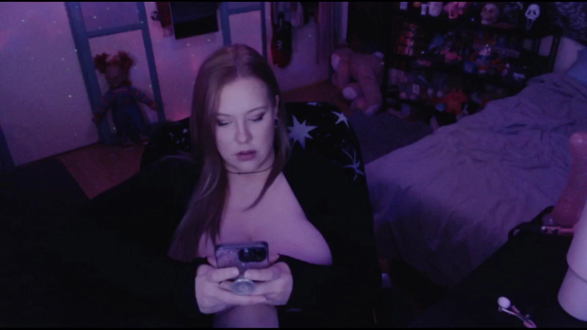 Gallery image thumbnail from JanieBabyy's myfreecams stream on, 06/06/2025, 19:25 image 19 of 20
