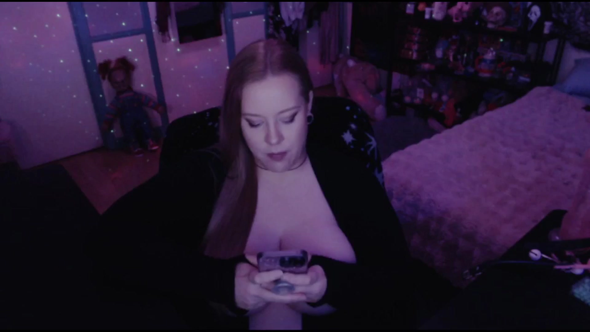 Gallery image thumbnail from JanieBabyy's myfreecams stream on, 06/10/2025, 17:15 image 14 of 20