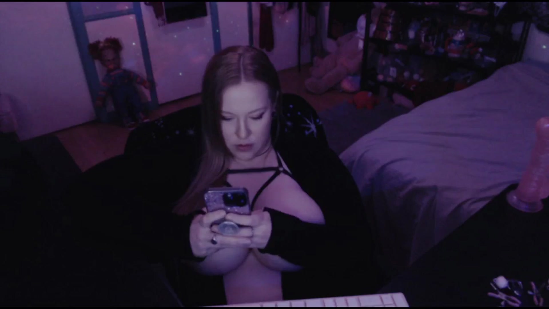 Gallery image thumbnail from JanieBabyy's myfreecams stream on, 06/17/2025, 20:22 image 9 of 20