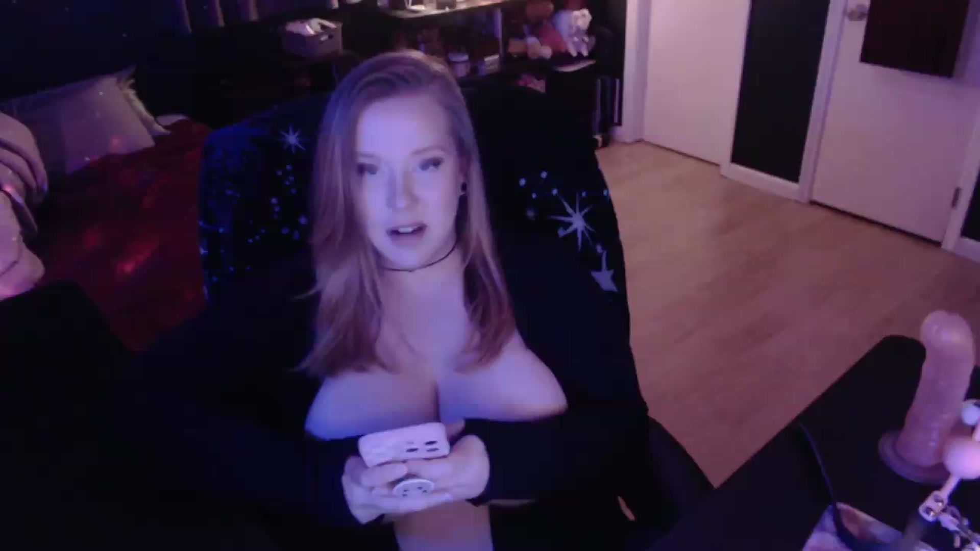 Gallery image thumbnail from JanieBabyy's myfreecams stream on, 07/23/2026, 04:23 image 3 of 20