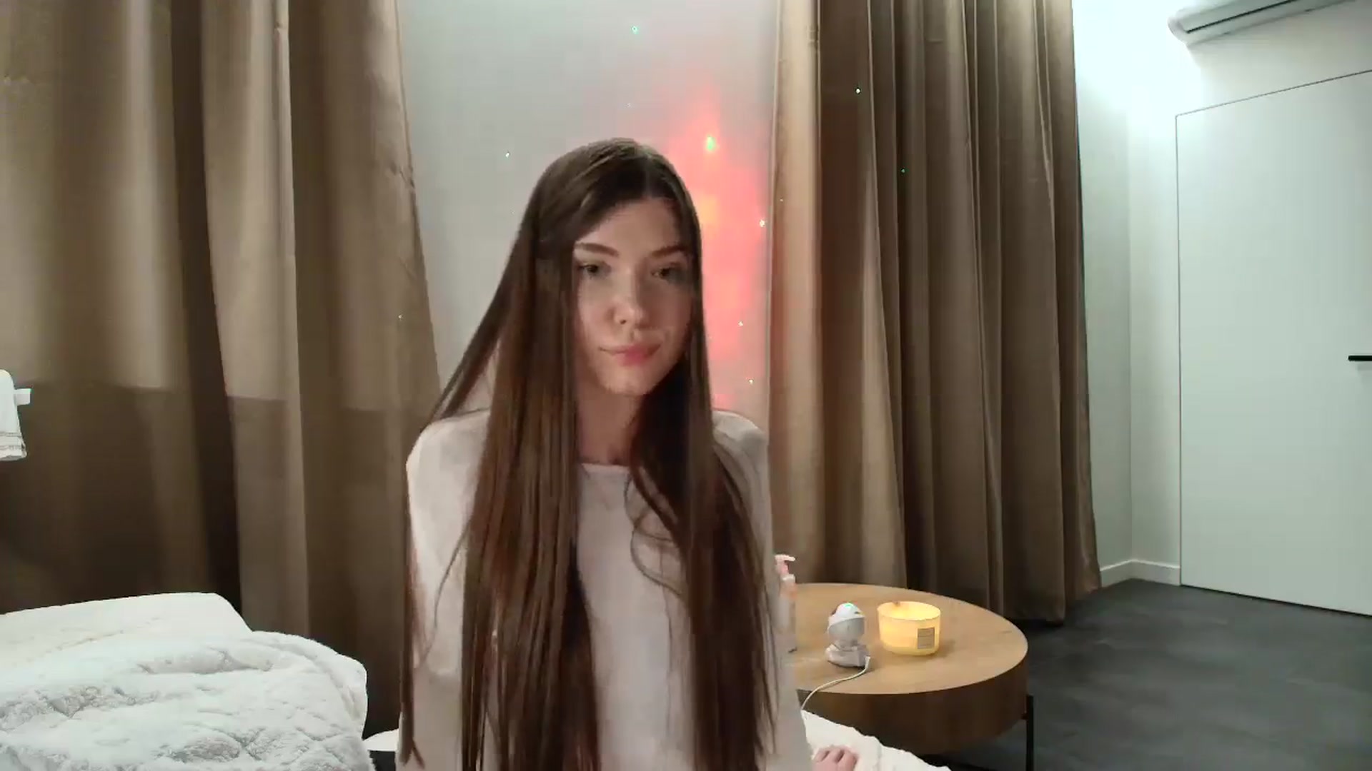 Gallery image thumbnail from JanieStar's myfreecams stream on, 07/03/2025, 24:21 image 20 of 20
