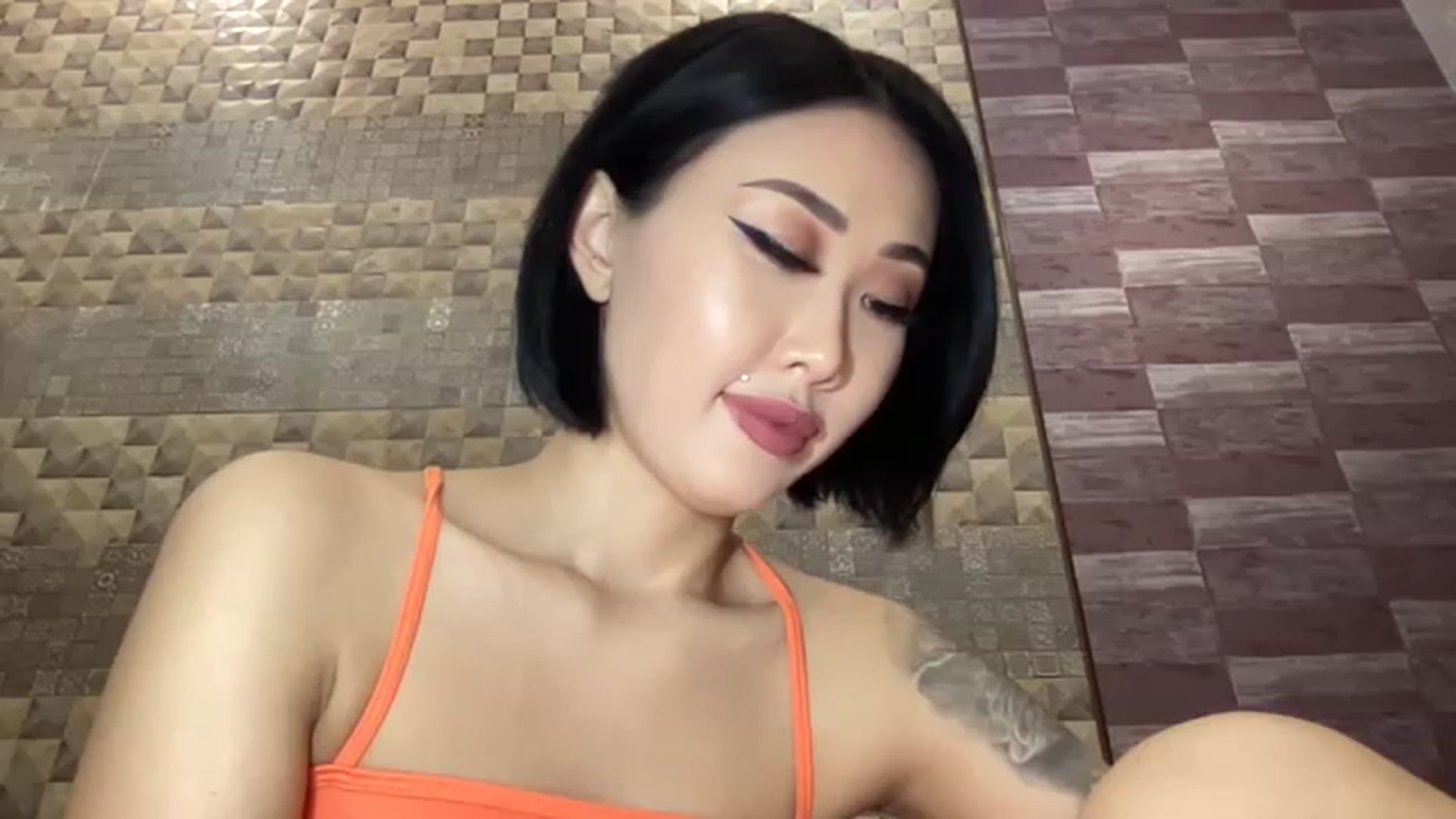 Gallery image thumbnail from Japanese_Doll's myfreecams stream on, 11/28/2022, 18:46 image 8 of 20