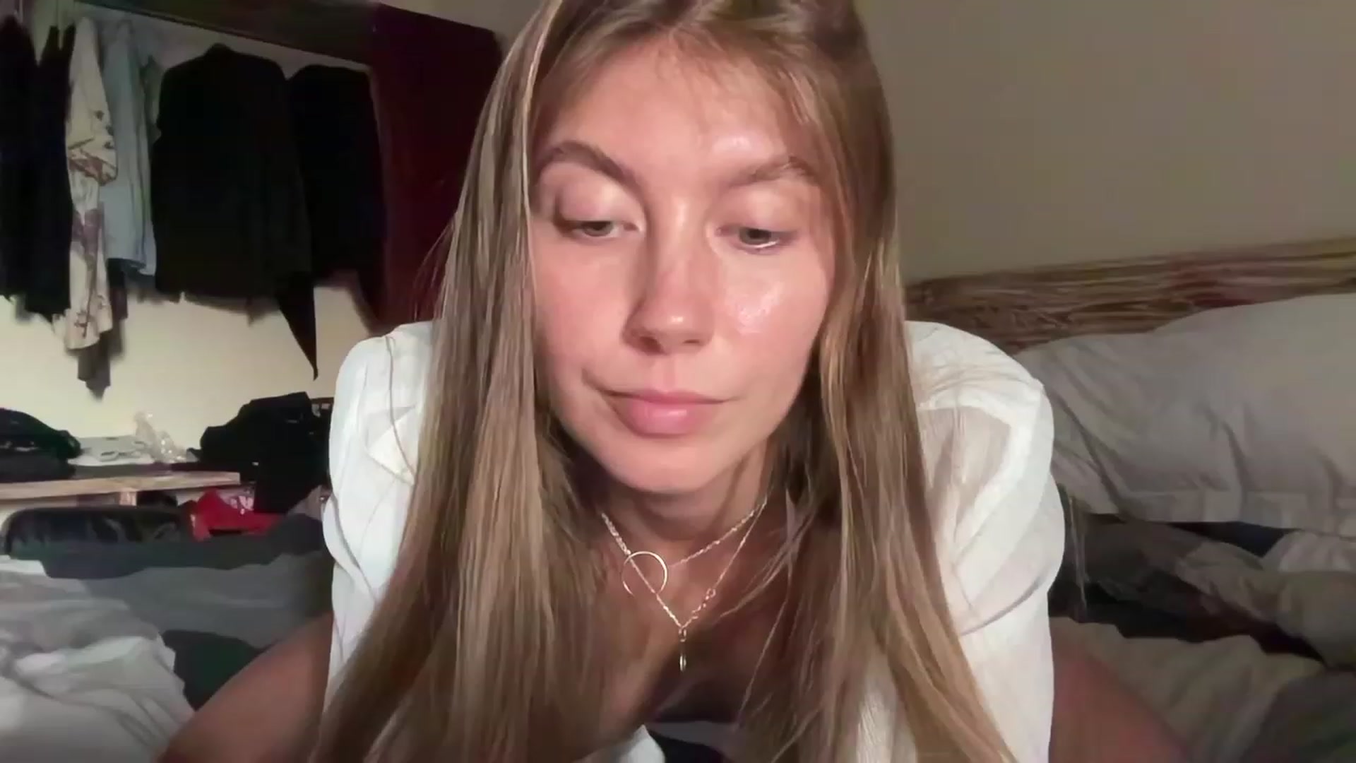 Gallery image thumbnail from JasSurfGirl's myfreecams stream on, 06/25/2023, 09:36 image 20 of 20