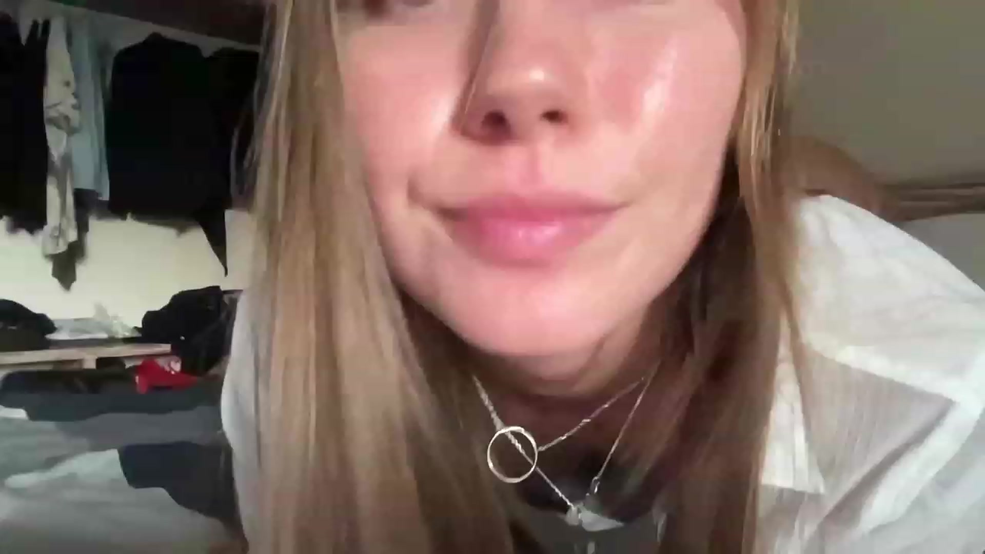 Gallery image thumbnail from JasSurfGirl's myfreecams stream on, 06/25/2023, 09:36 image 19 of 20