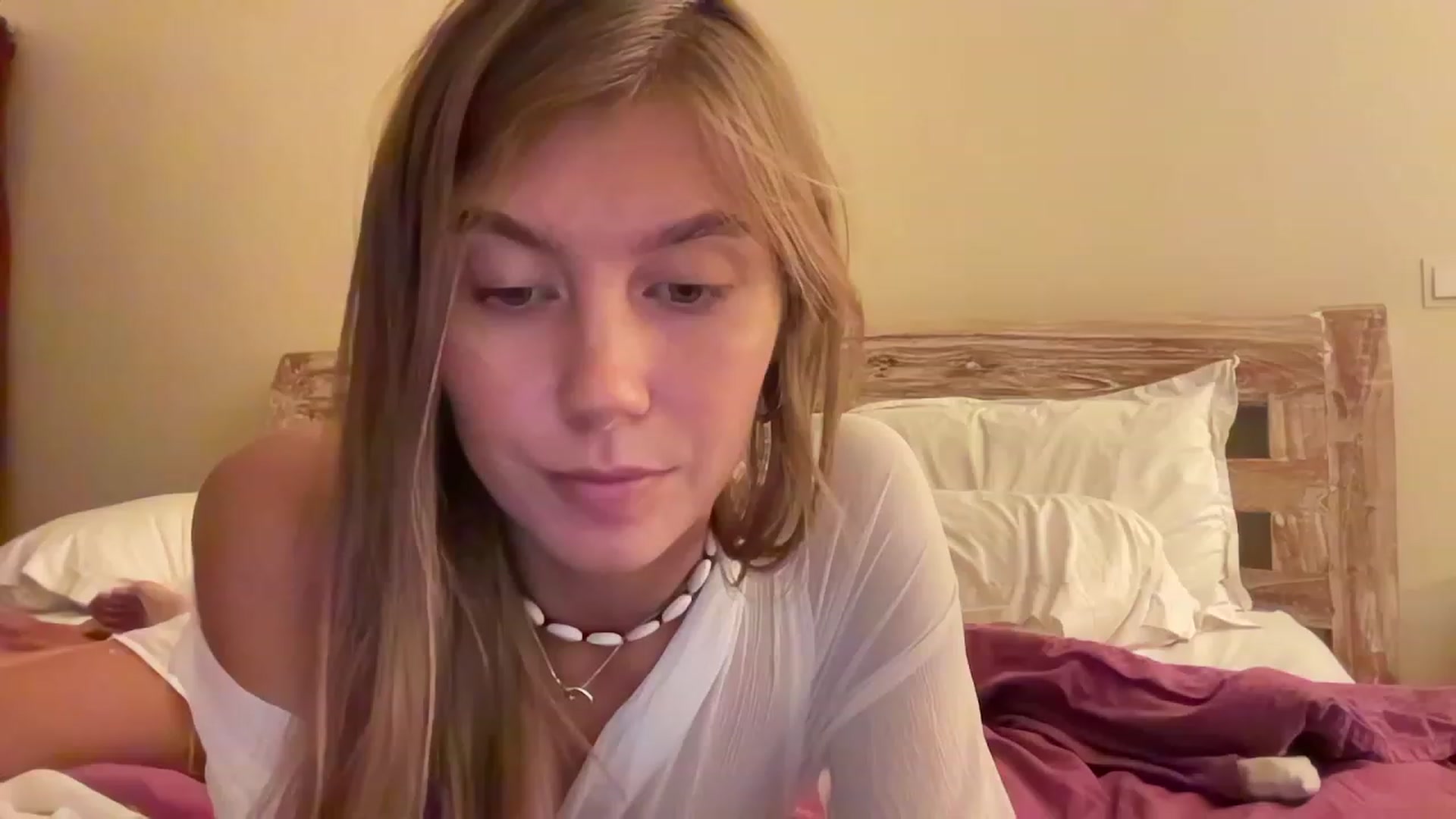 Gallery image thumbnail from JasSurfGirl's myfreecams stream on, 07/01/2023, 10:31 image 15 of 20