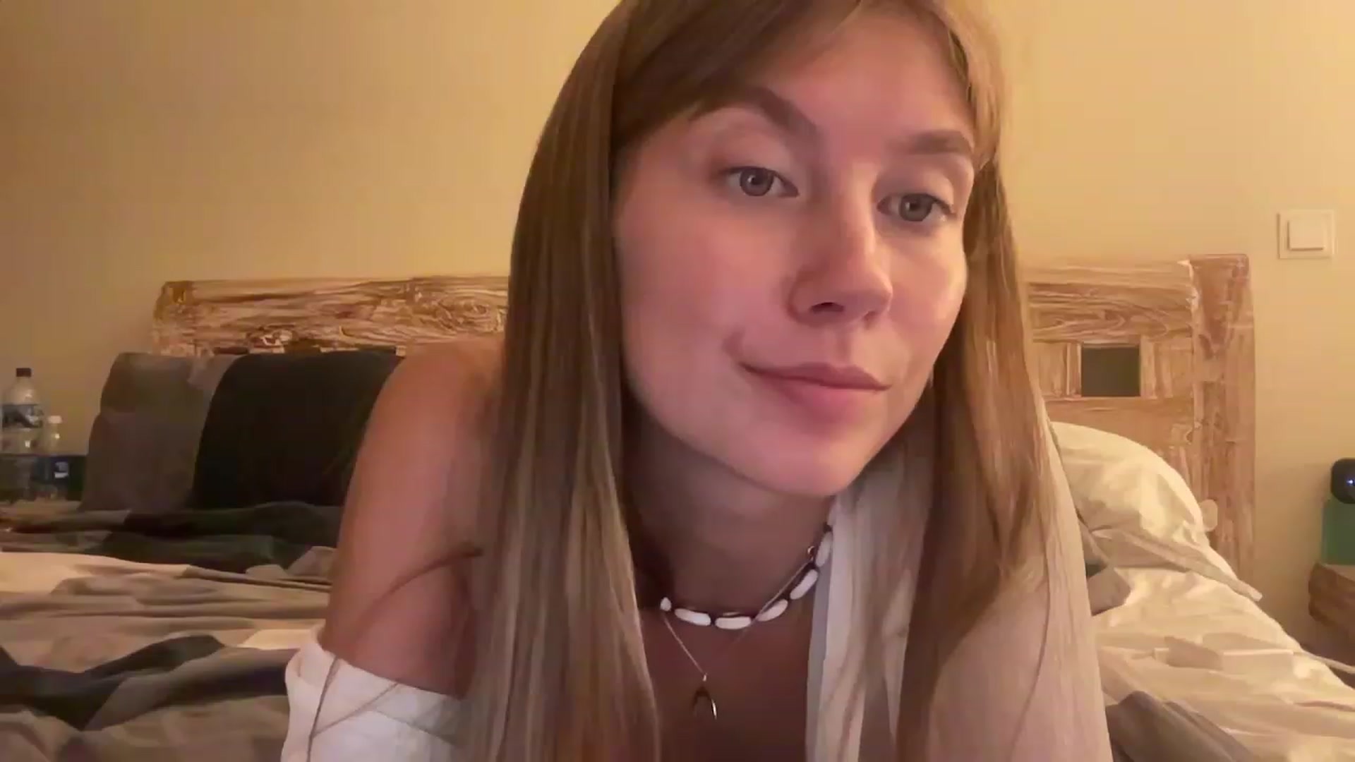Gallery image thumbnail from JasSurfGirl's myfreecams stream on, 07/05/2023, 09:16 image 16 of 20
