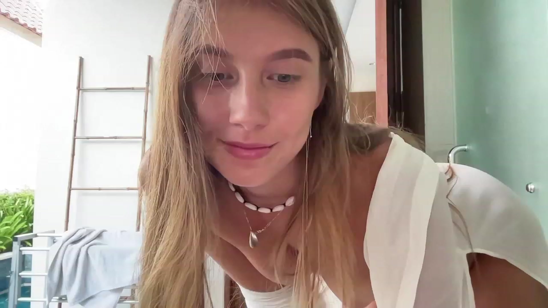 Gallery image thumbnail from JasSurfGirl's myfreecams stream on, 07/10/2023, 09:38 image 16 of 20